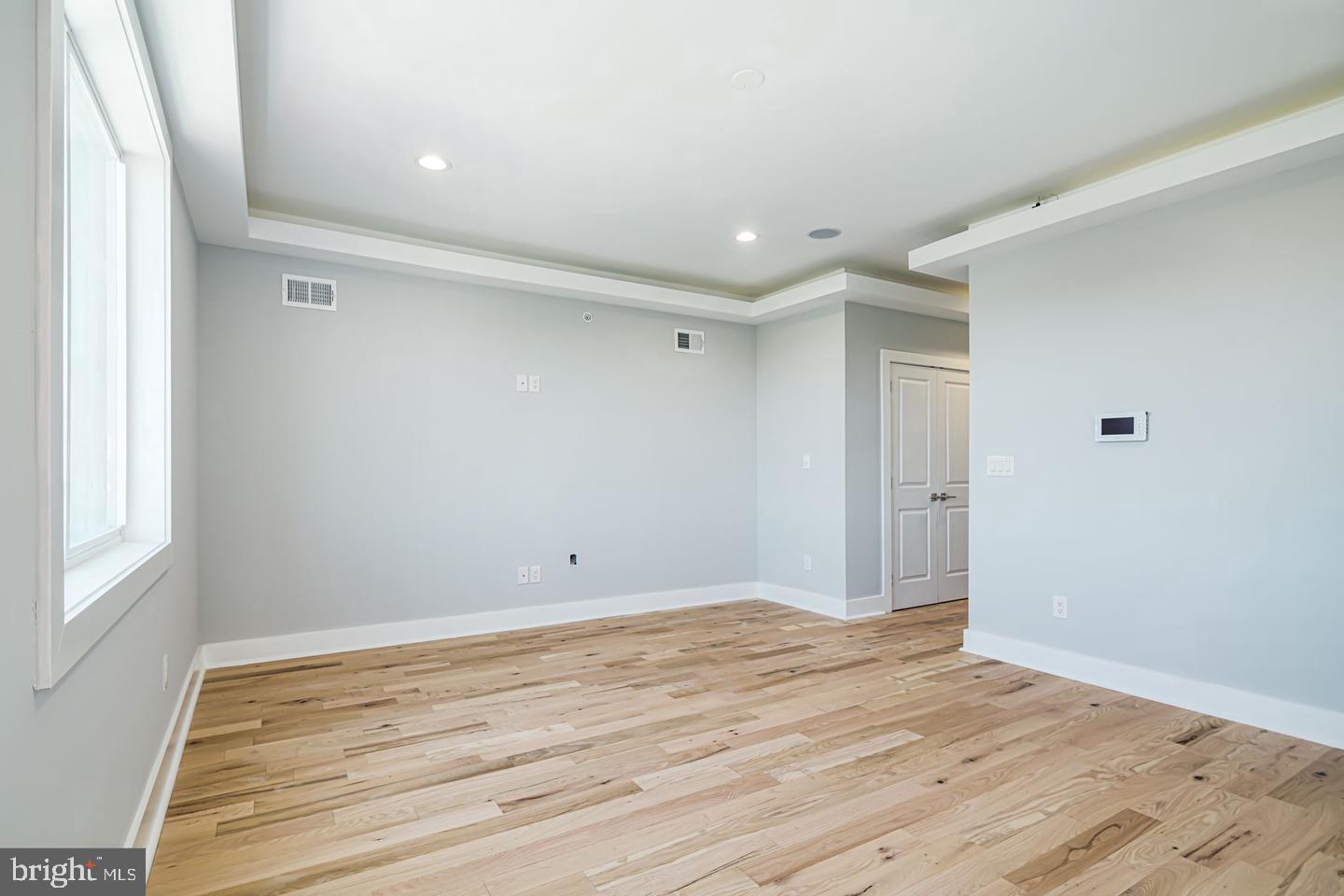 2336 N MASCHER STREET