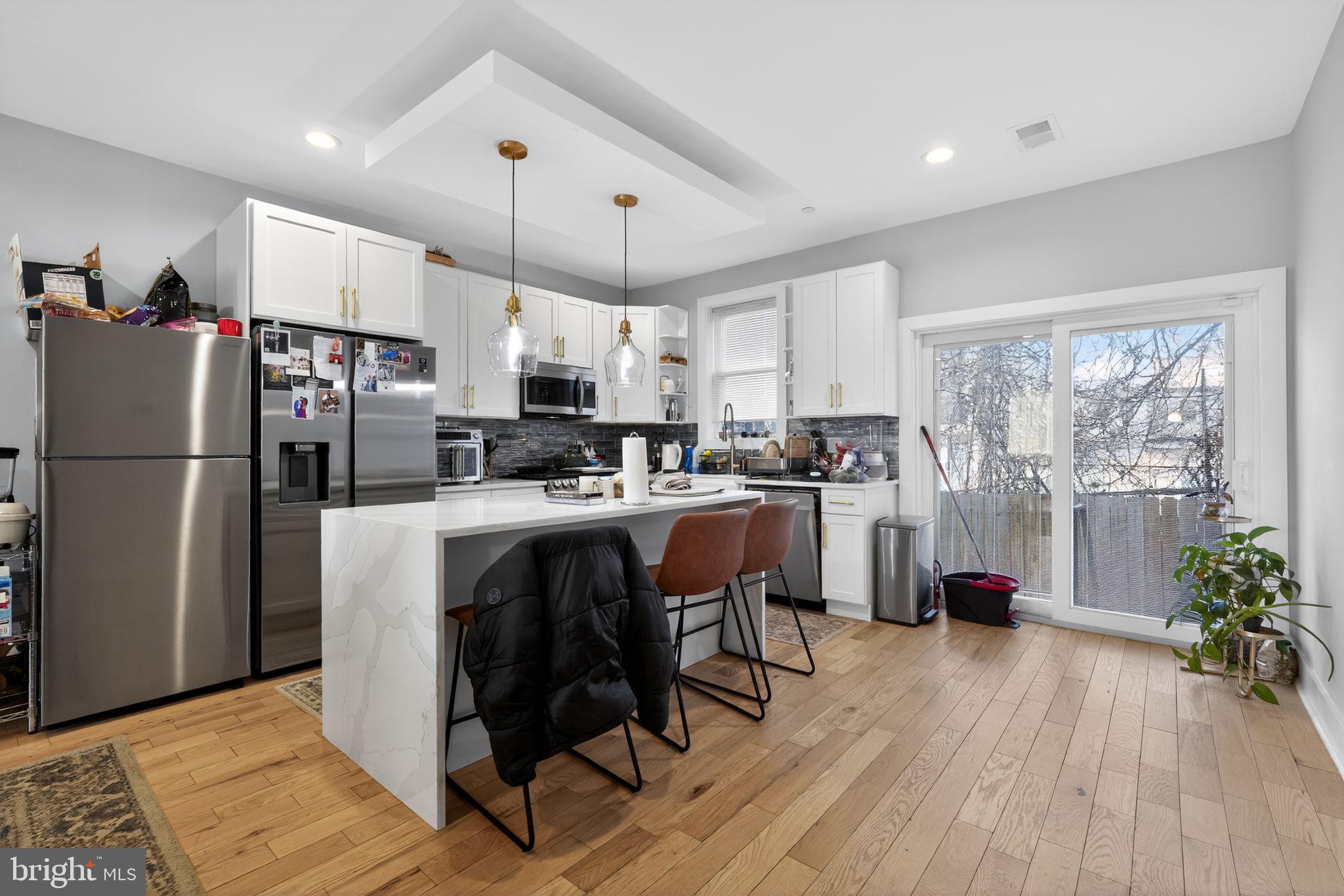 2336 N MASCHER STREET