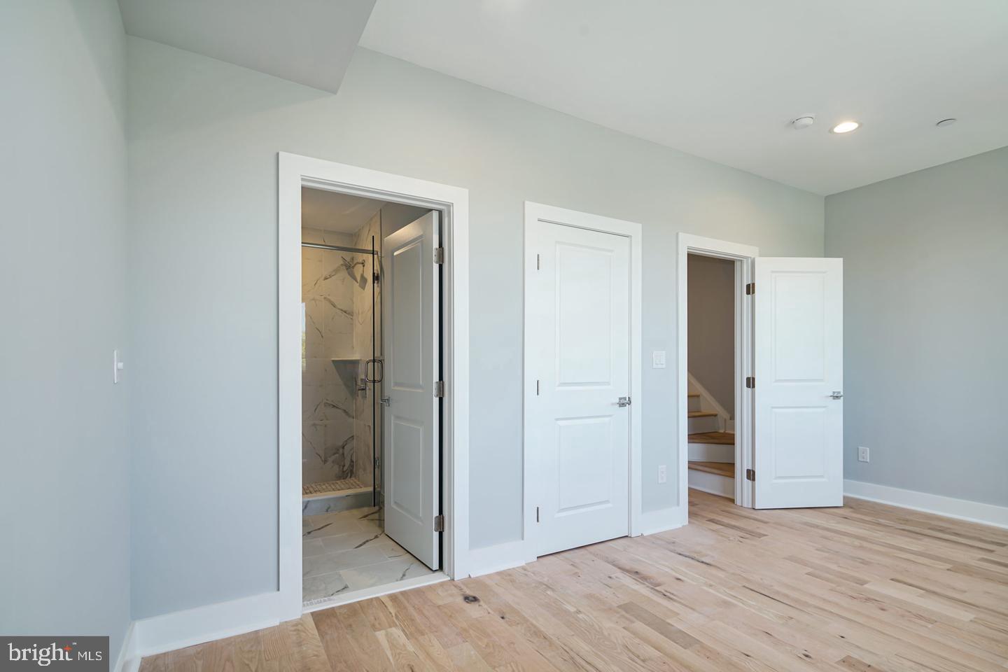 2336 N MASCHER STREET