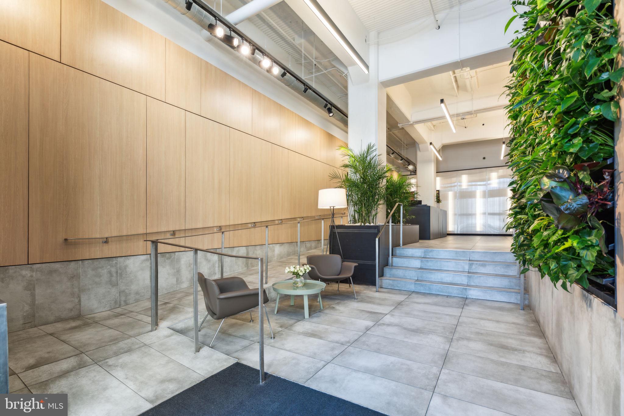 2200 ARCH STREET 409