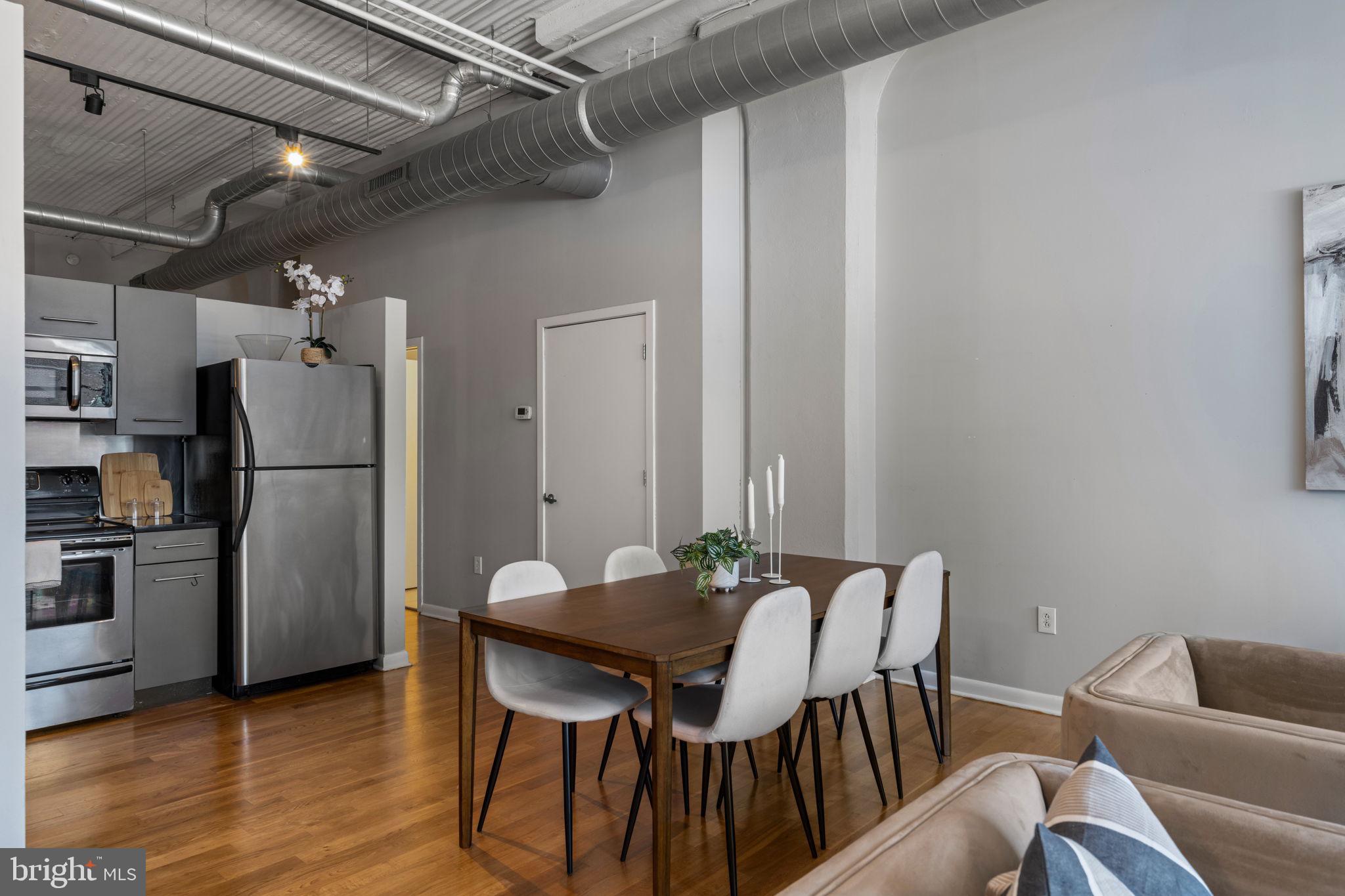 2200 ARCH STREET 409