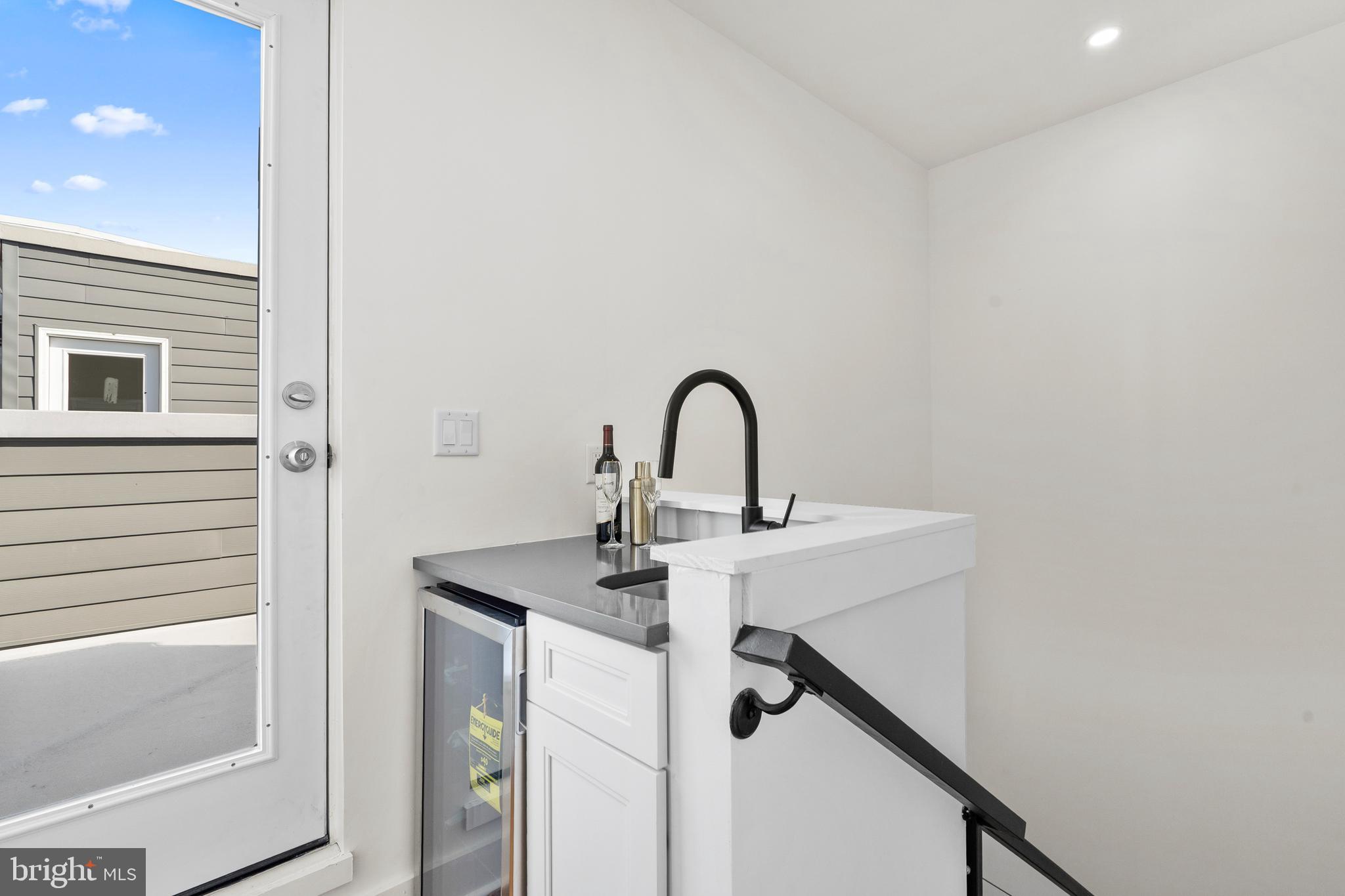 2026 N PALETHORP STREET