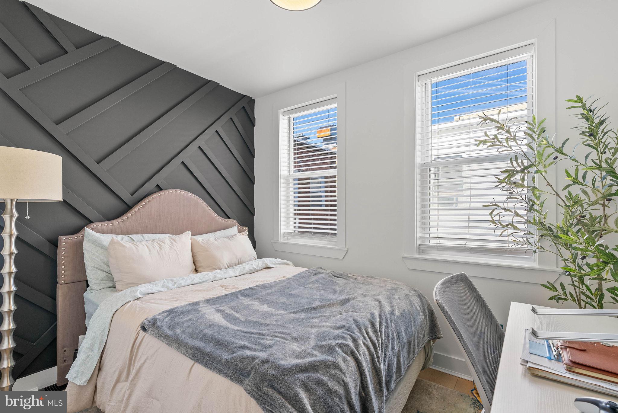 1743 MCCLELLAN STREET