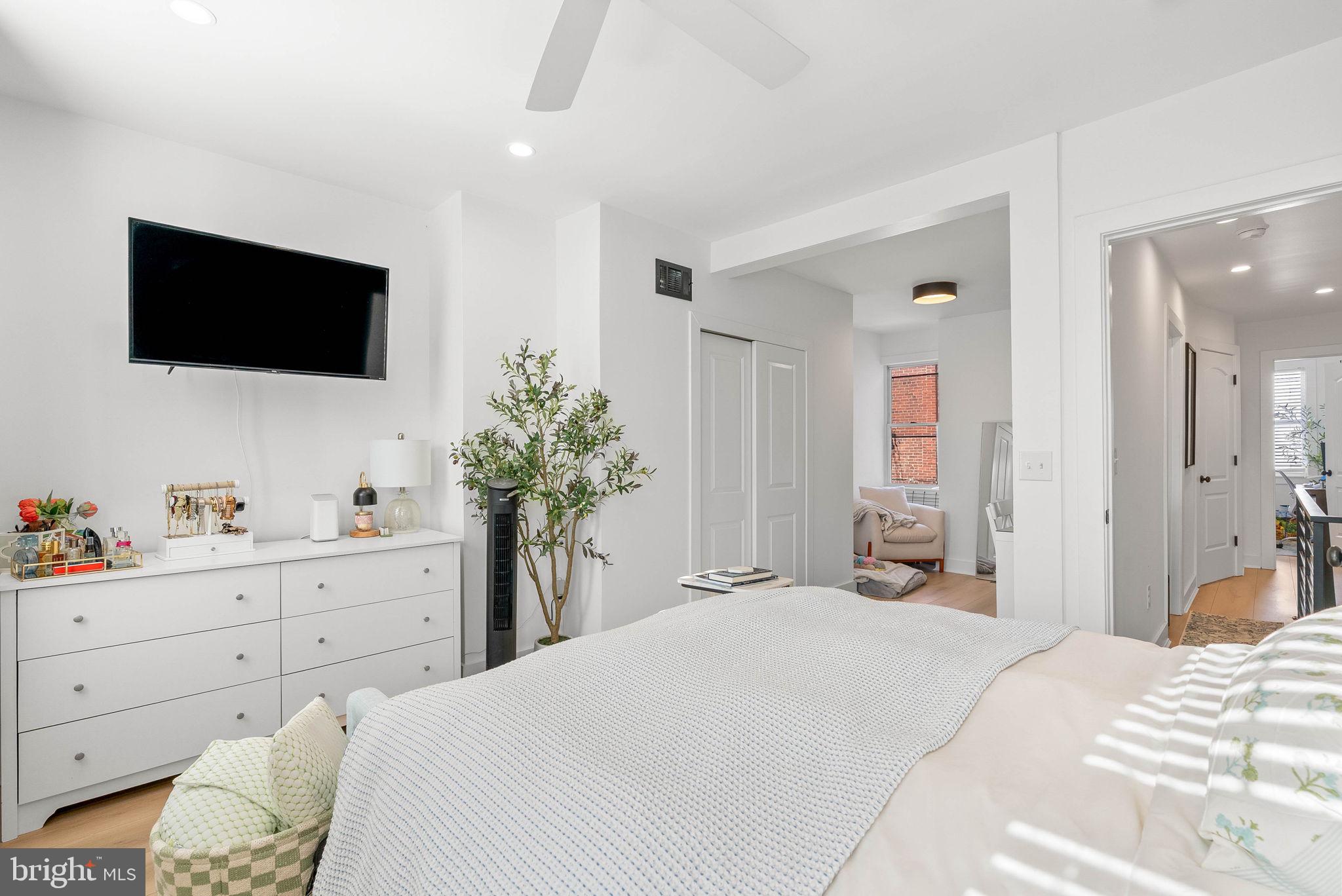 1743 MCCLELLAN STREET