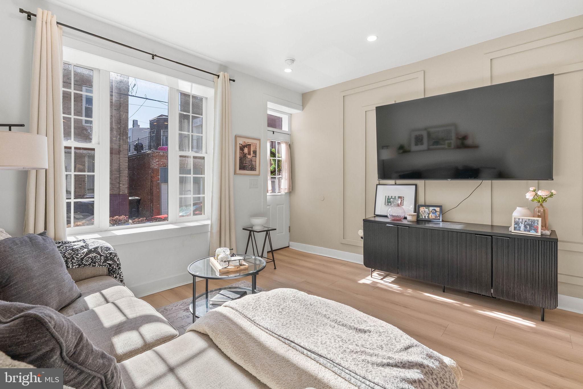 1743 MCCLELLAN STREET