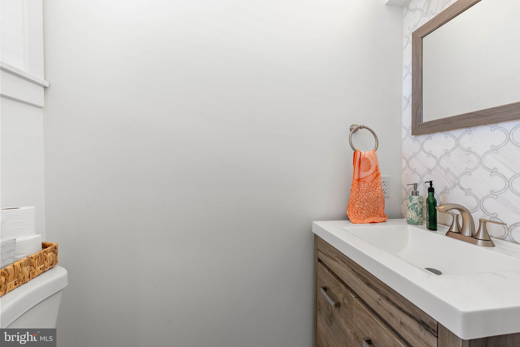 1743 MCCLELLAN STREET