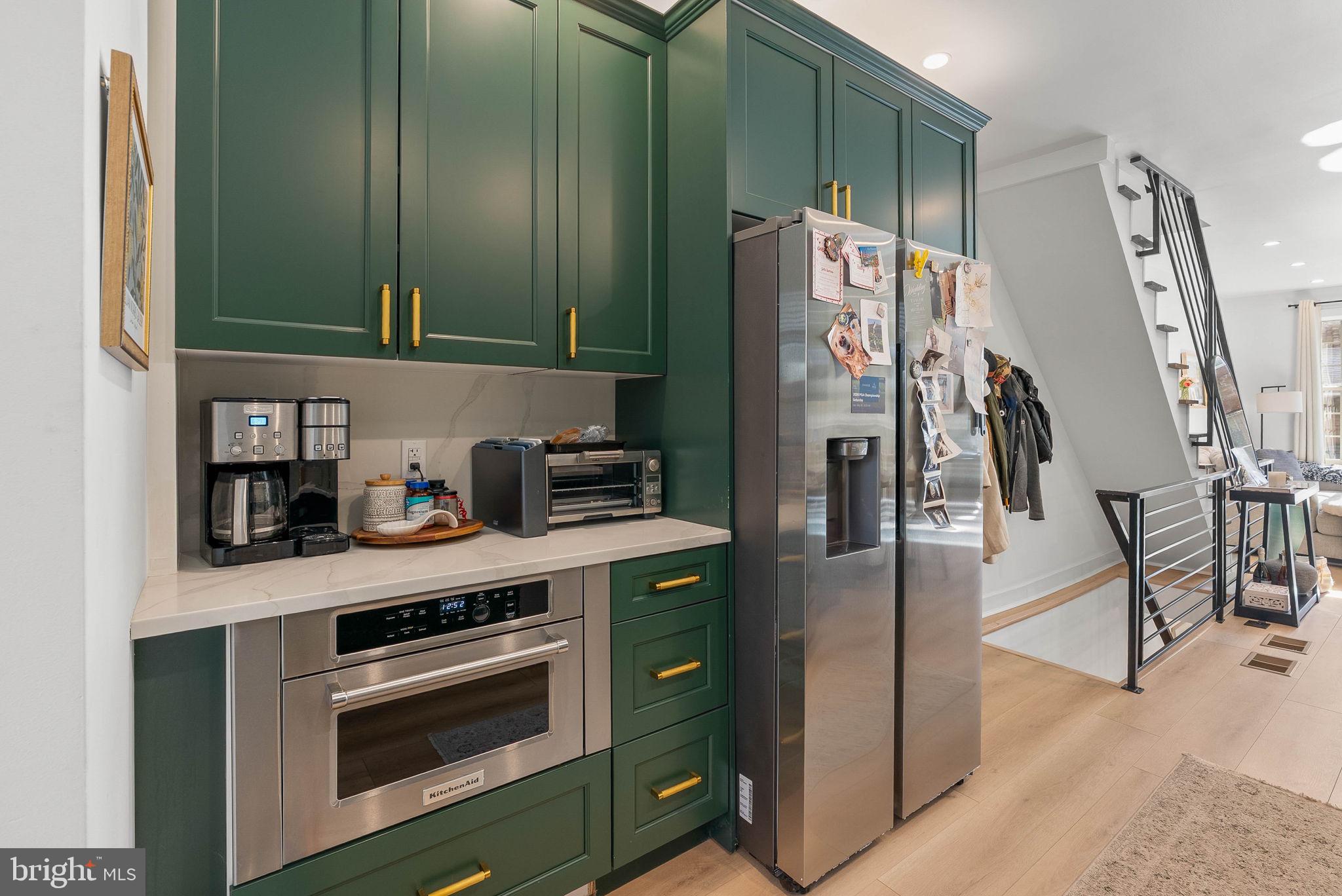 1743 MCCLELLAN STREET