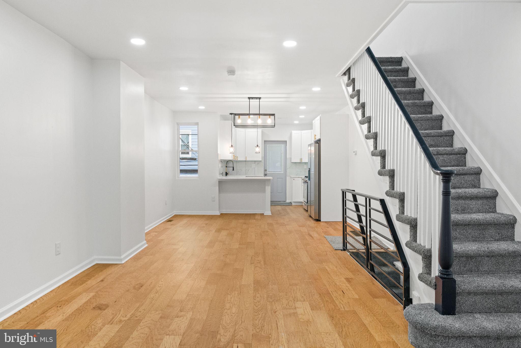 5612 HADDINGTON STREET