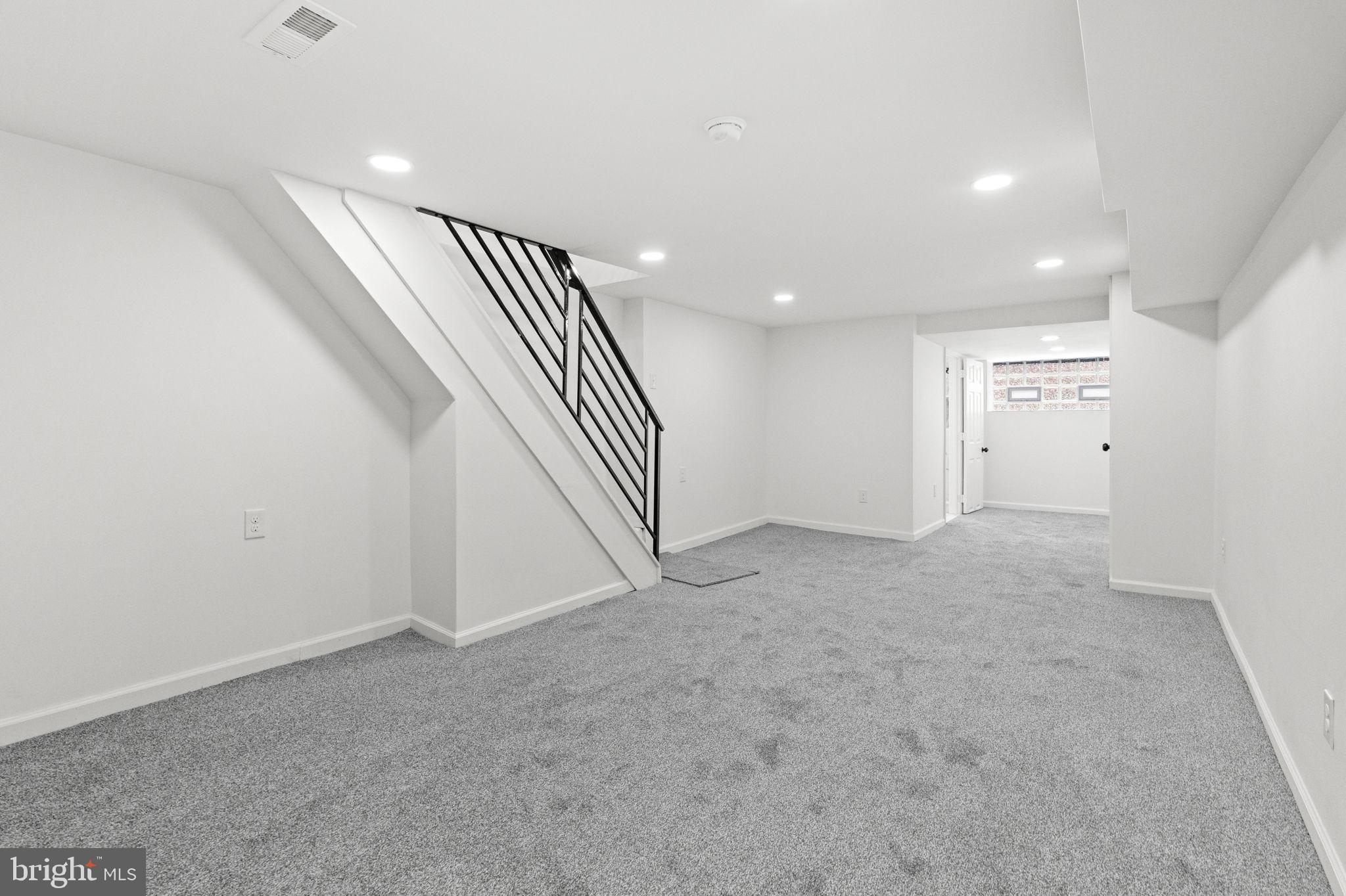 5612 HADDINGTON STREET