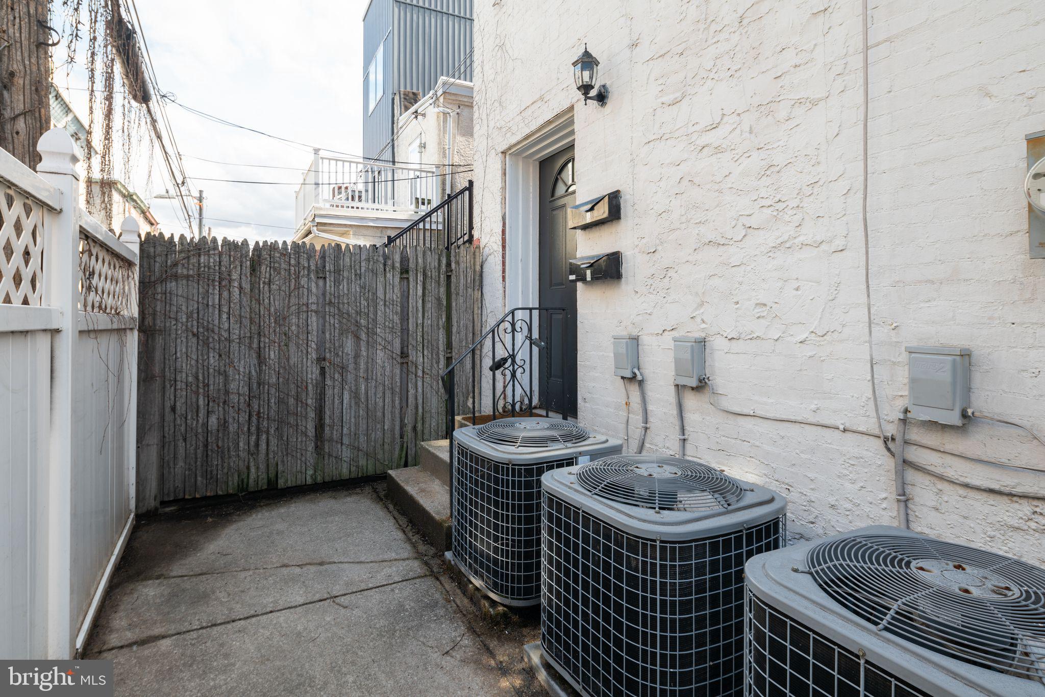 2351 CHRISTIAN STREET A