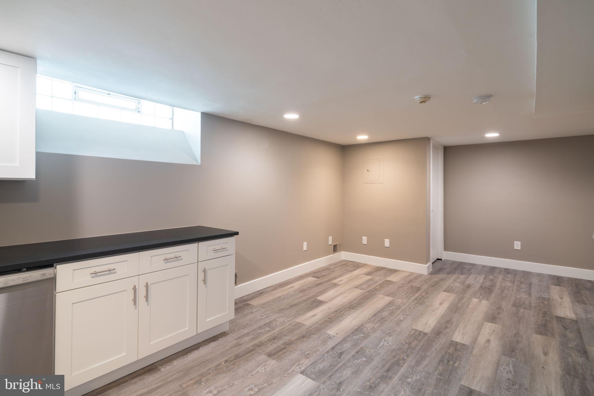 2351 CHRISTIAN STREET A