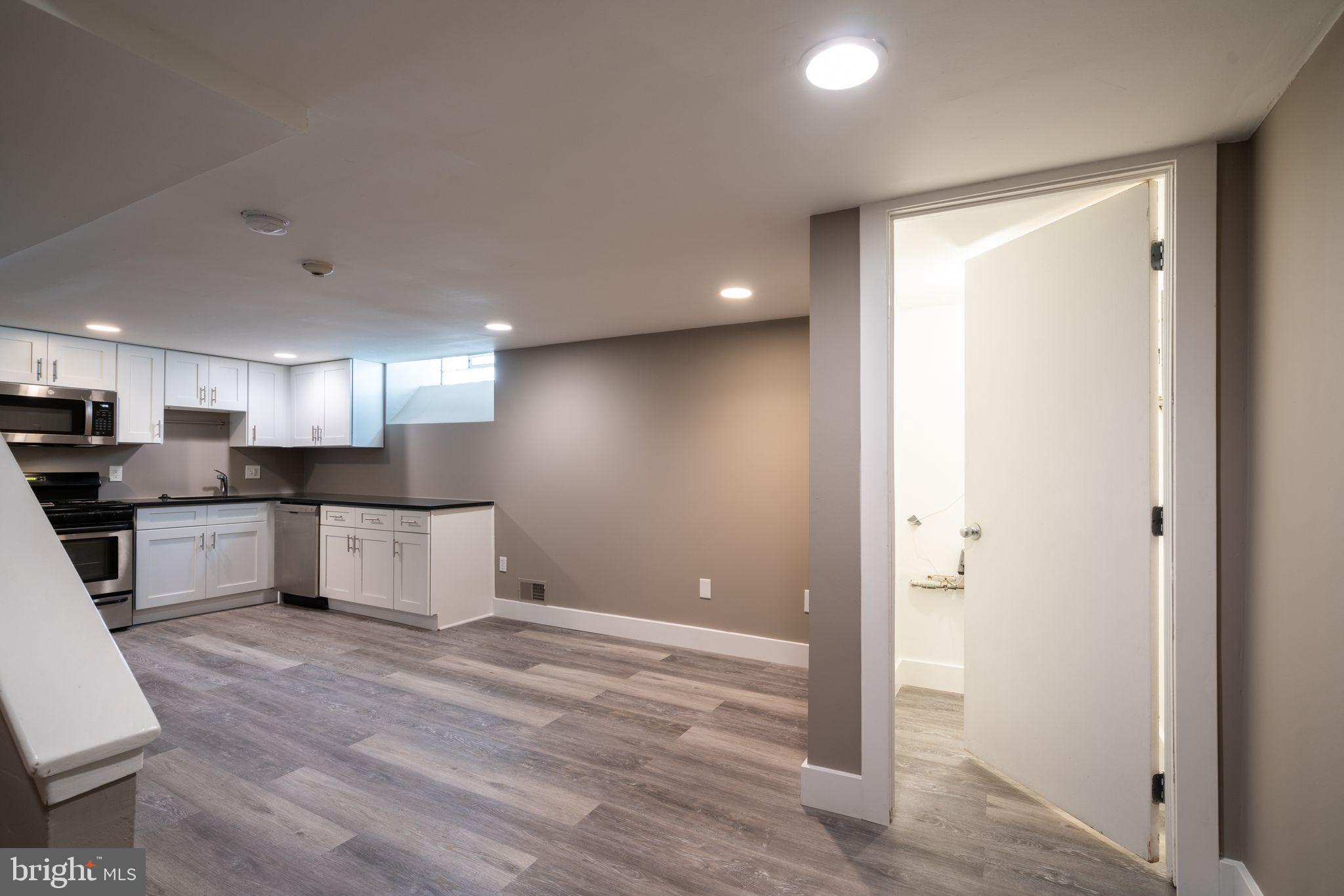 2351 CHRISTIAN STREET A