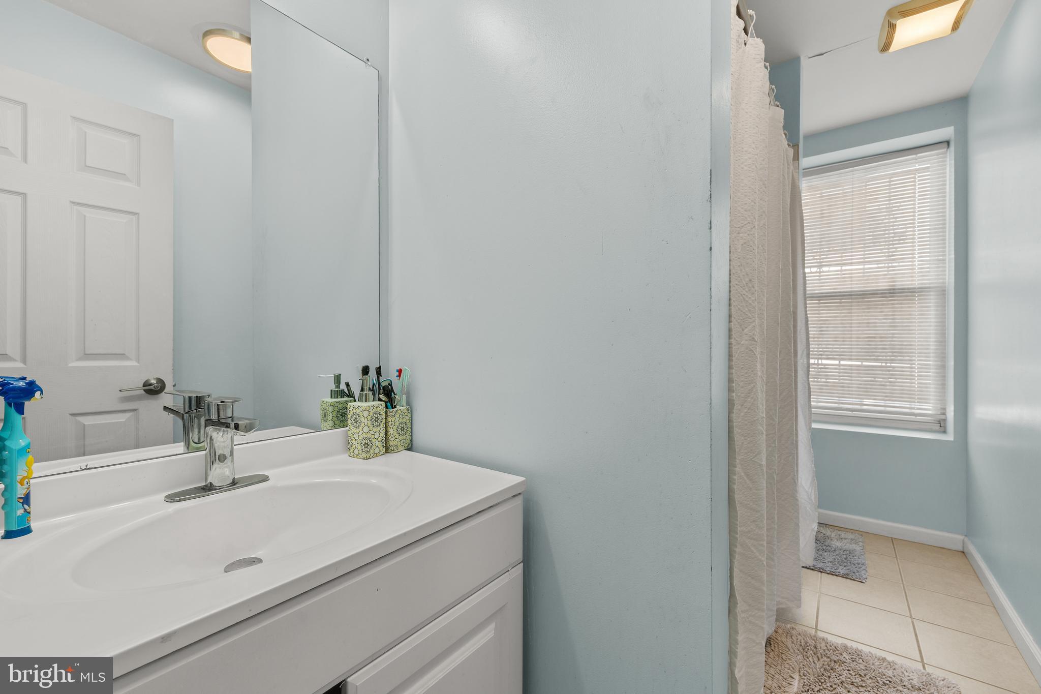 1319 N 19TH STREET 1