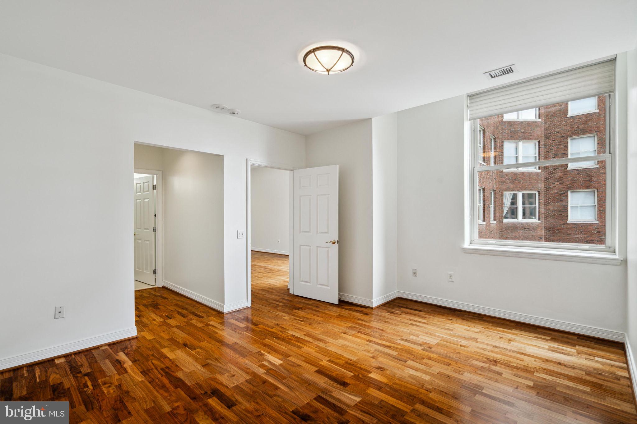 1600 ARCH STREET 1113