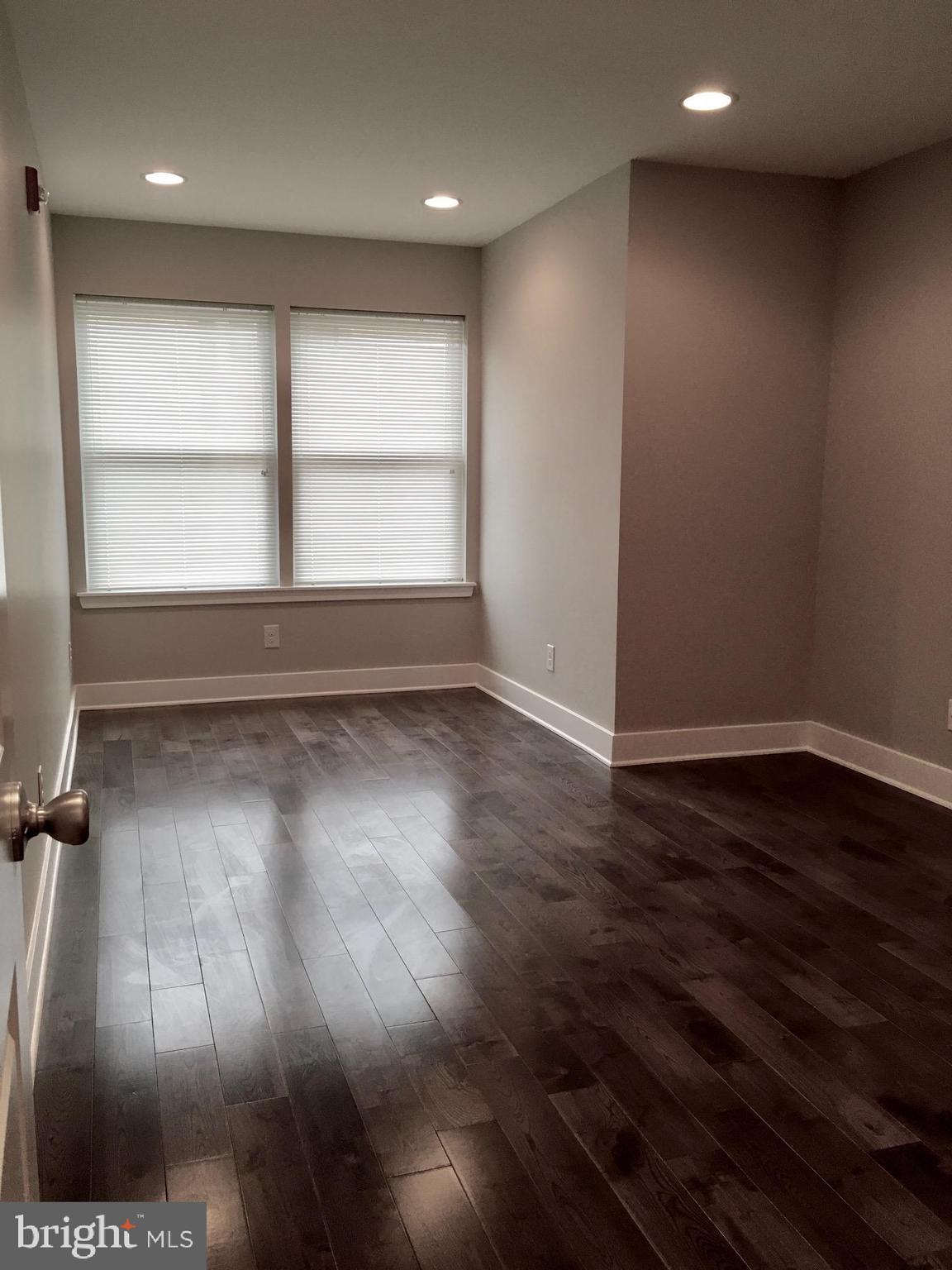 2341 W THOMPSON STREET C