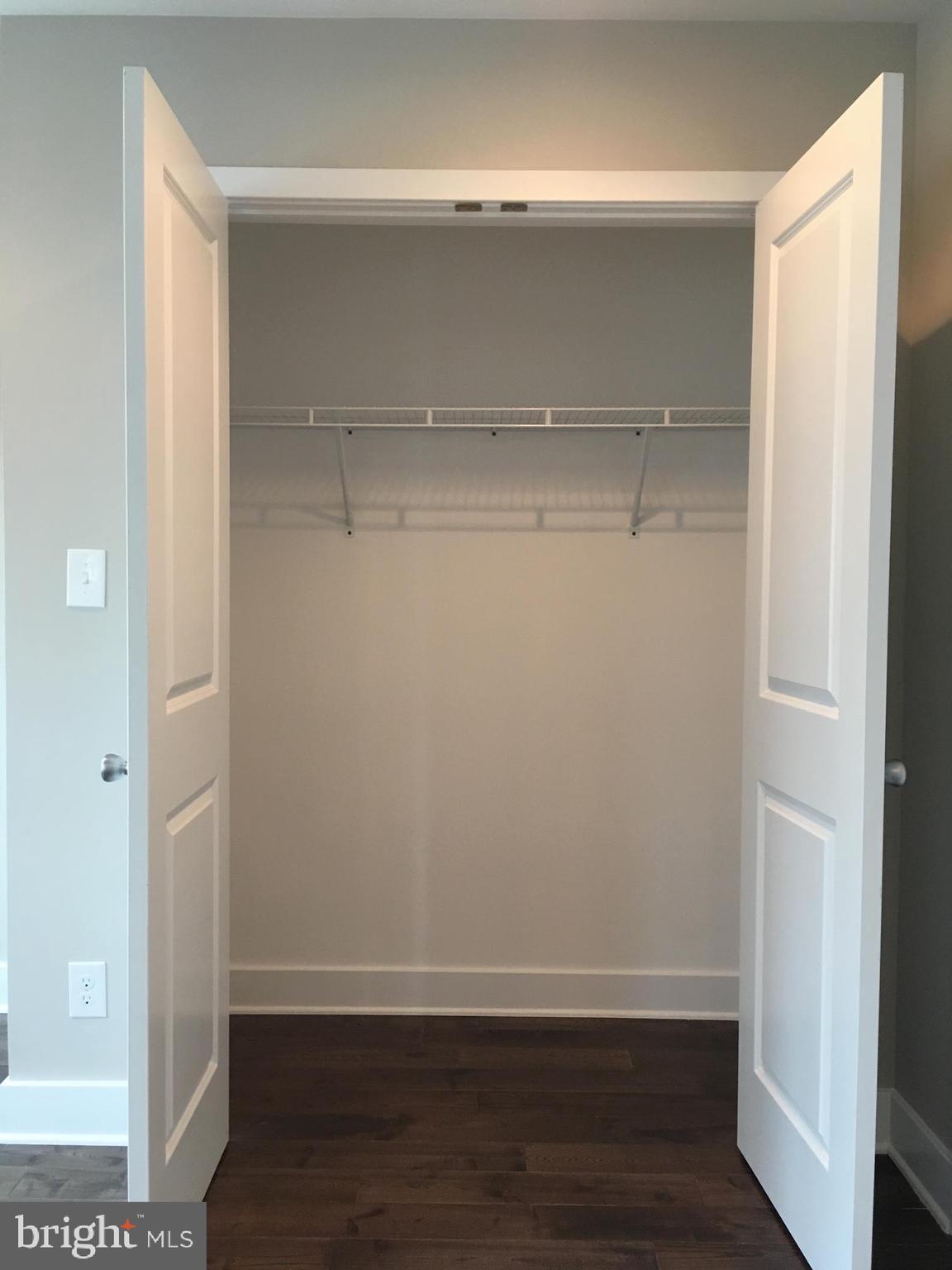 2341 W THOMPSON STREET C