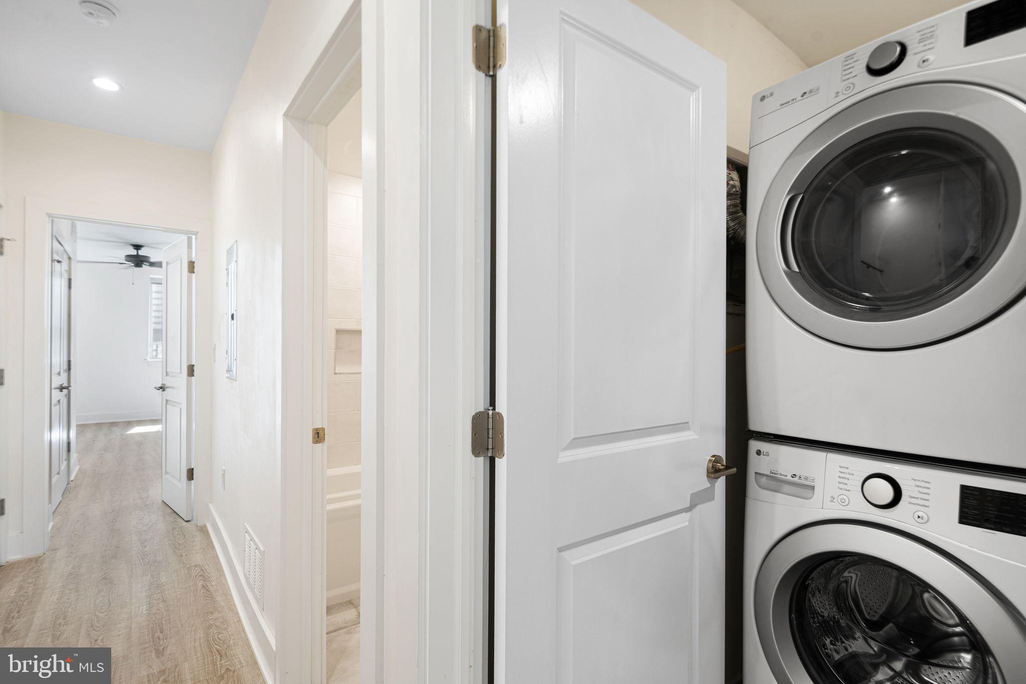 1832 E HUNTINGDON STREET 1