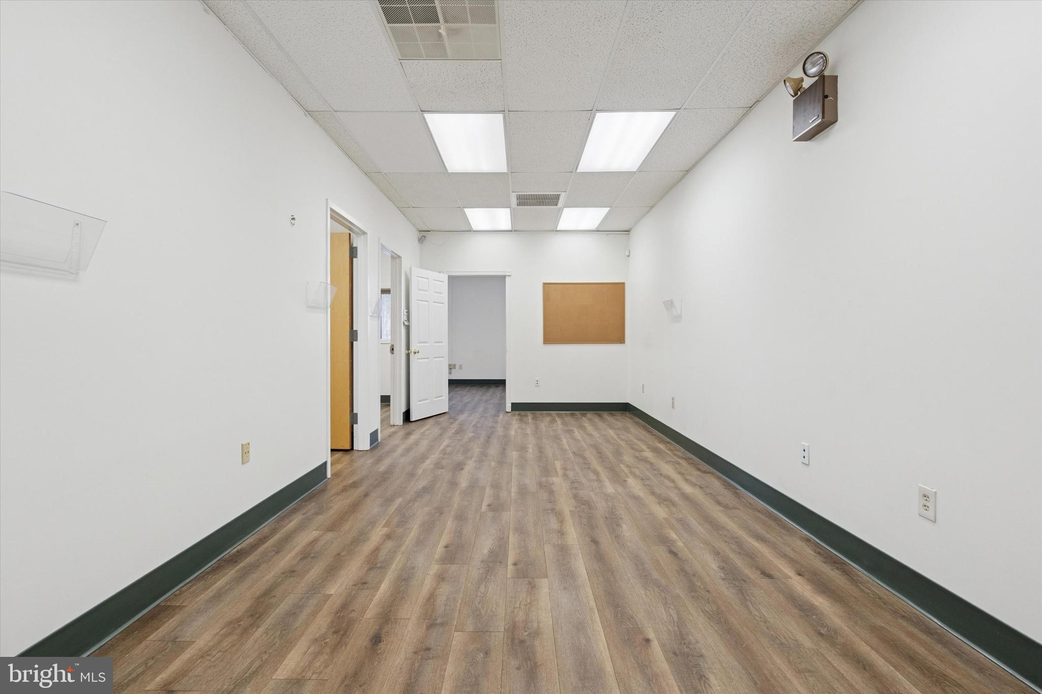 10501 ACADEMY ROAD N