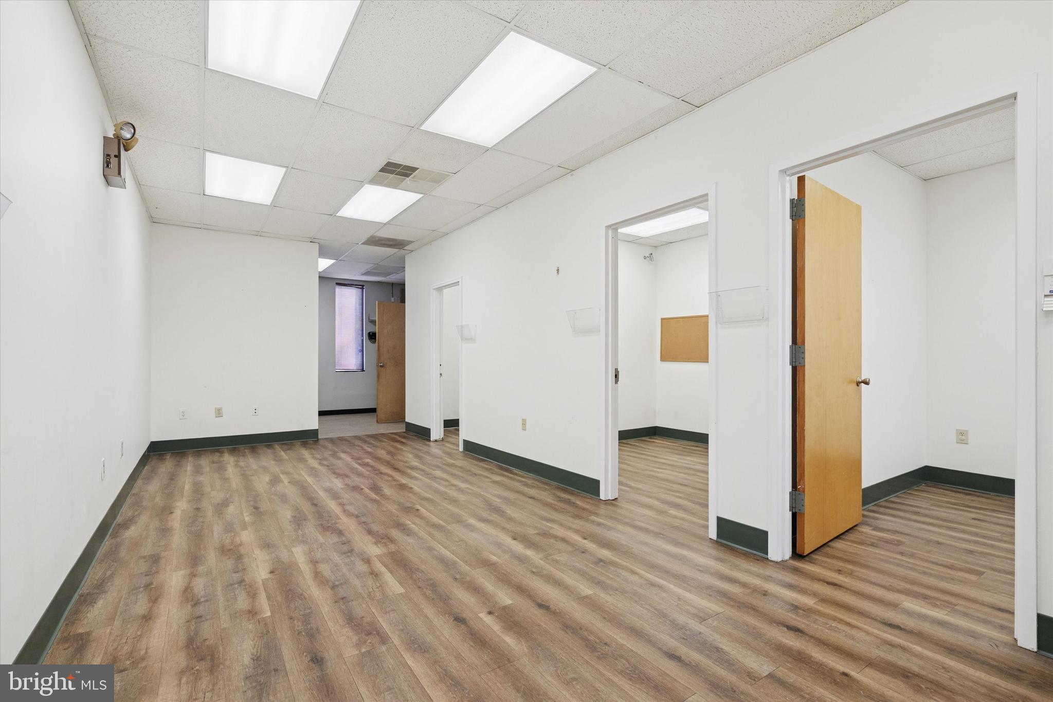 10501 ACADEMY ROAD N