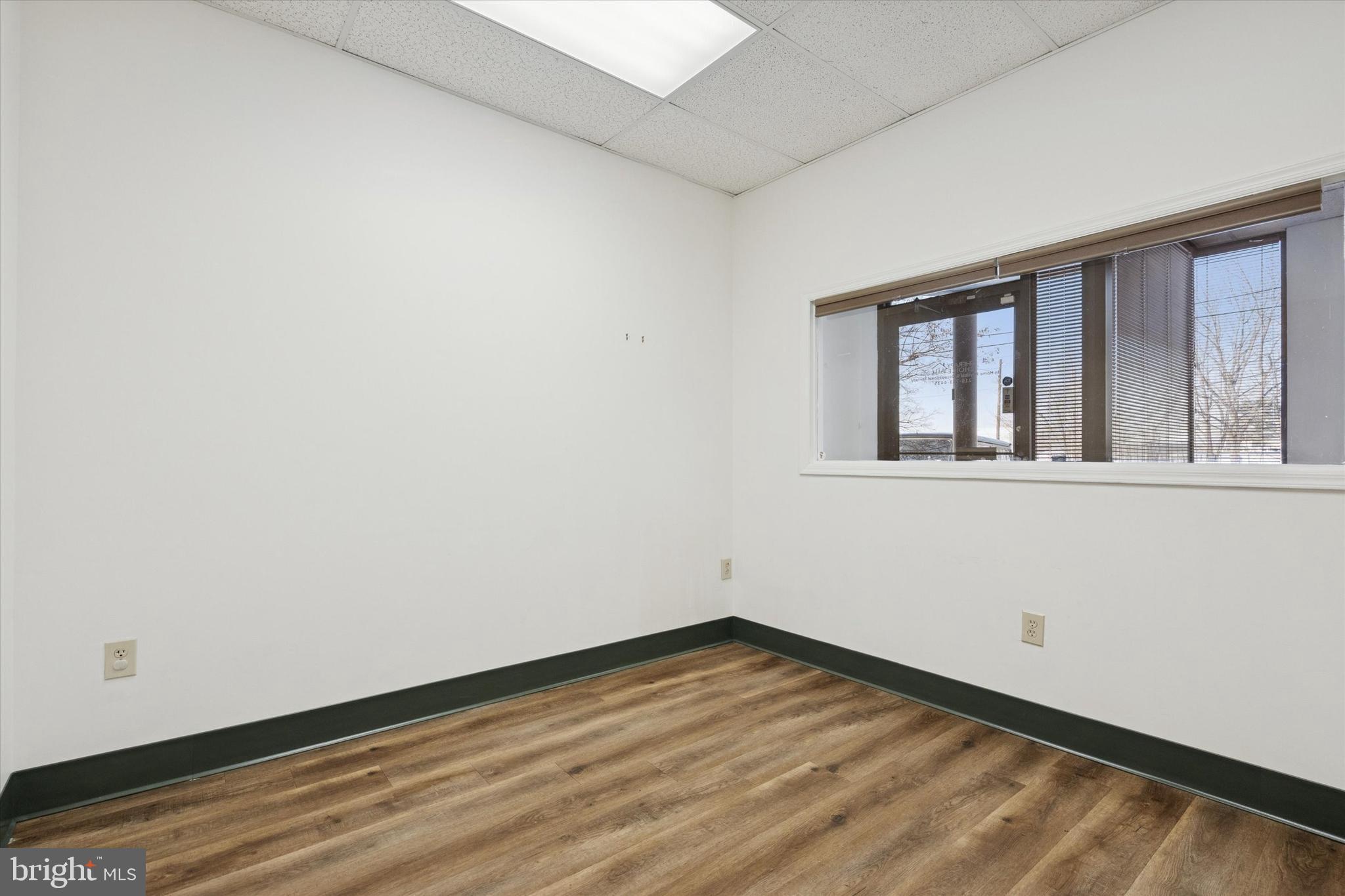 10501 ACADEMY ROAD N