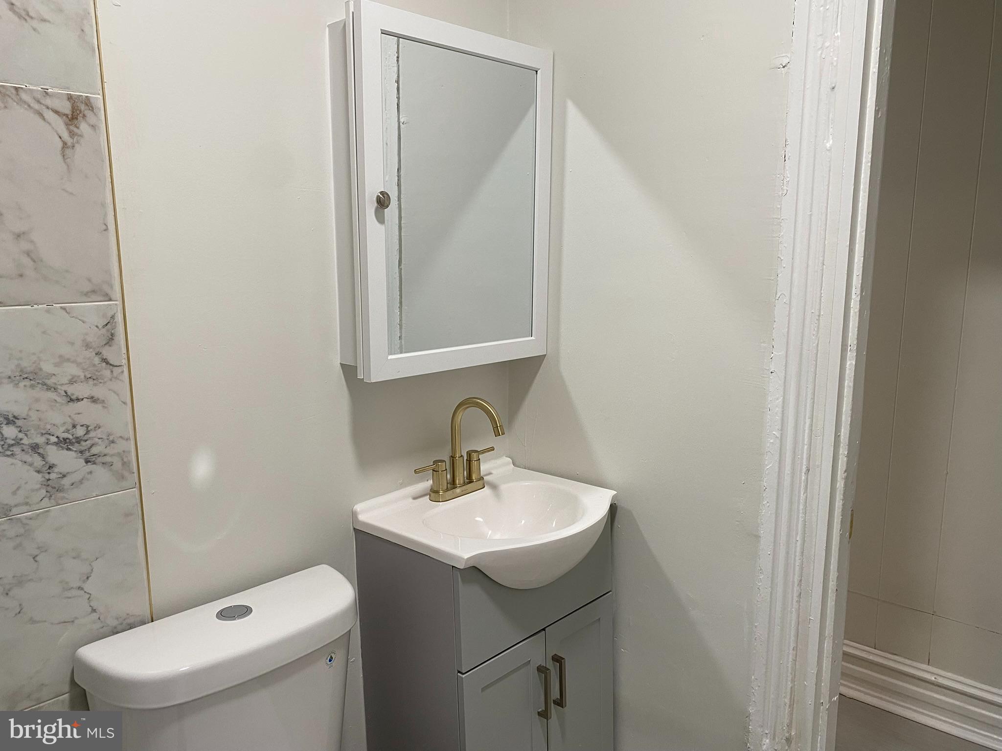 1919 N PATTON STREET