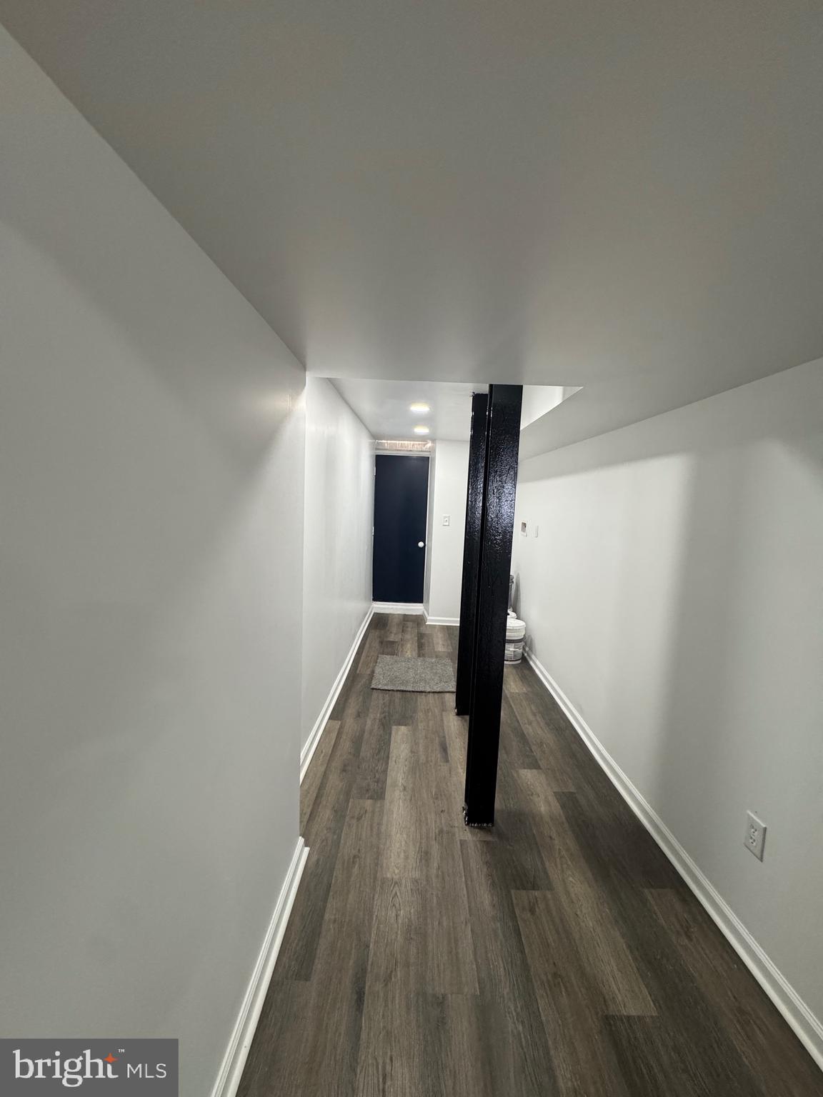 6627 N SMEDLEY STREET