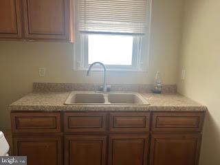 2942 RICHMOND STREET