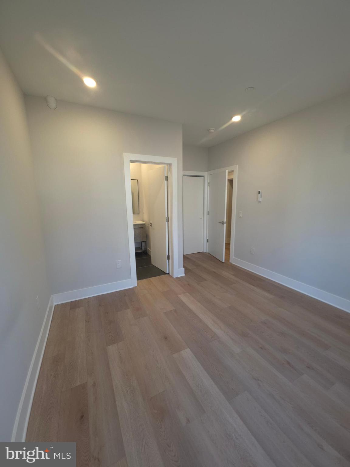 3503 MIDVALE AVENUE 500