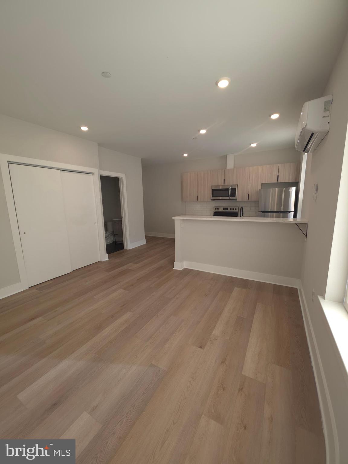 3503 MIDVALE AVENUE 500