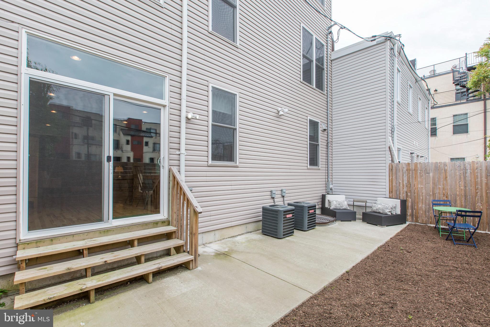 3039 BALTZ STREET 41