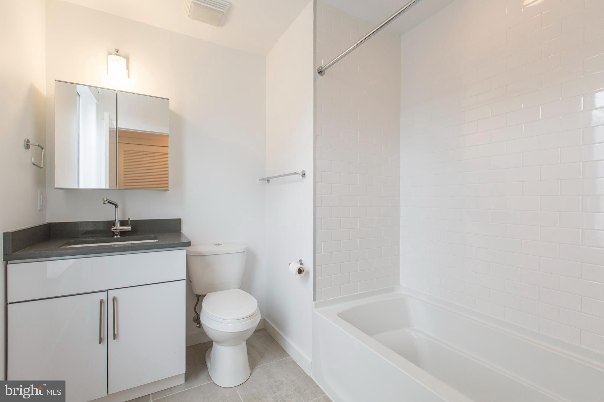 3039 BALTZ STREET 41