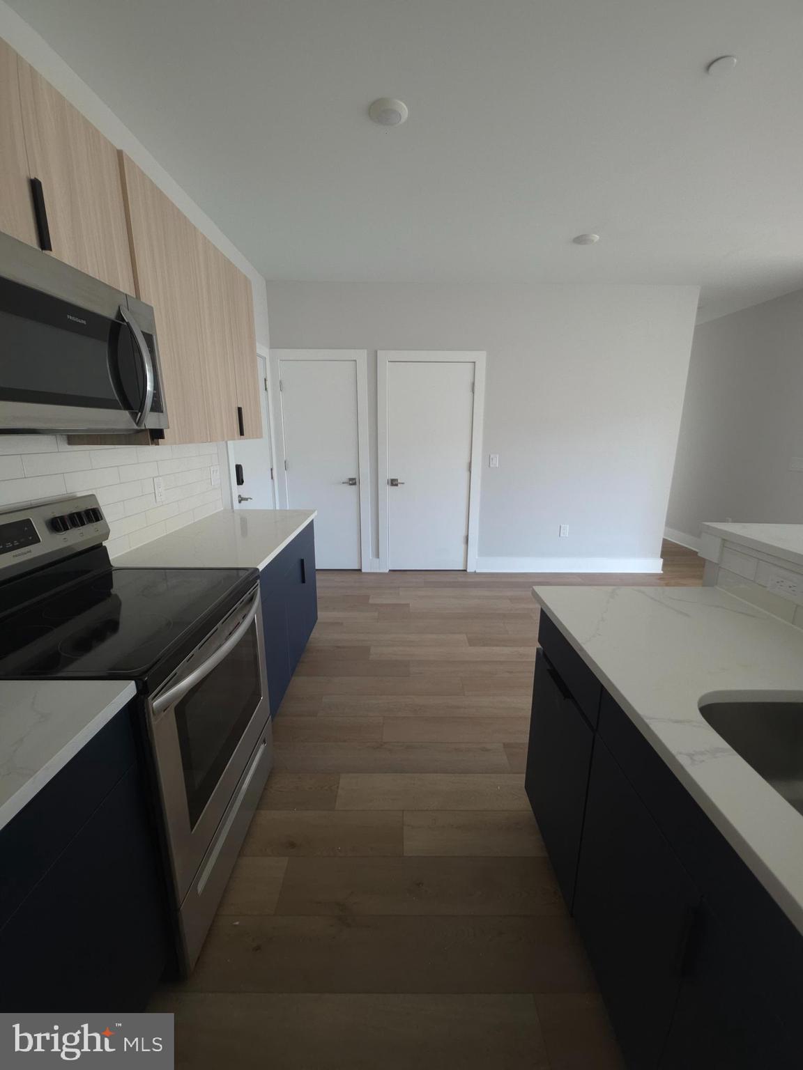 3503 MIDVALE AVENUE 506