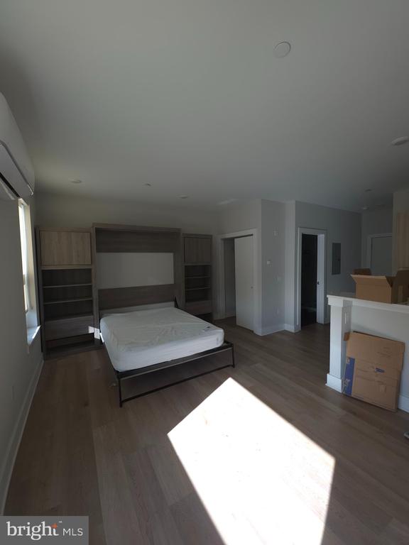 3503 MIDVALE AVENUE 503