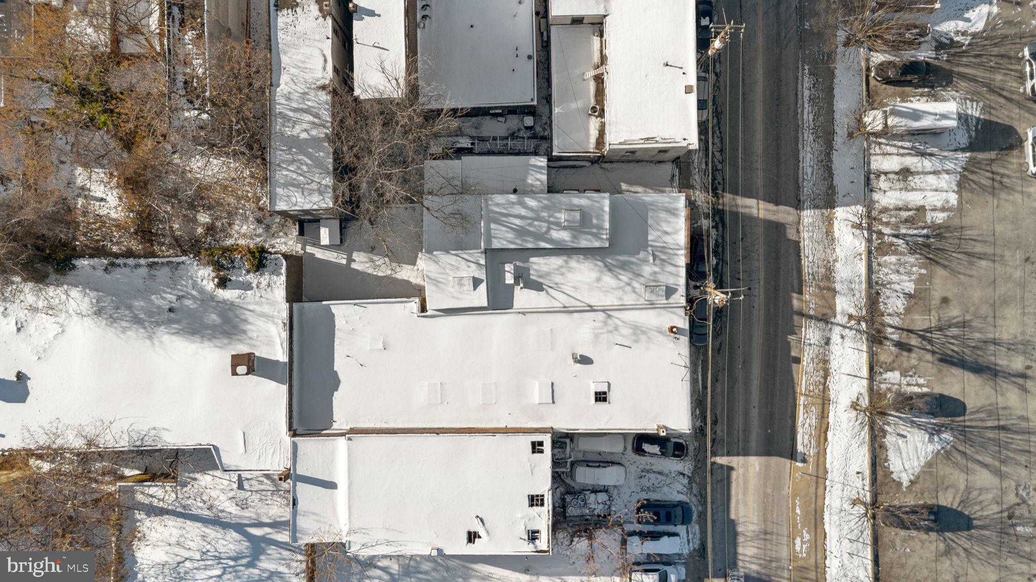 16 E WISTER STREET 22