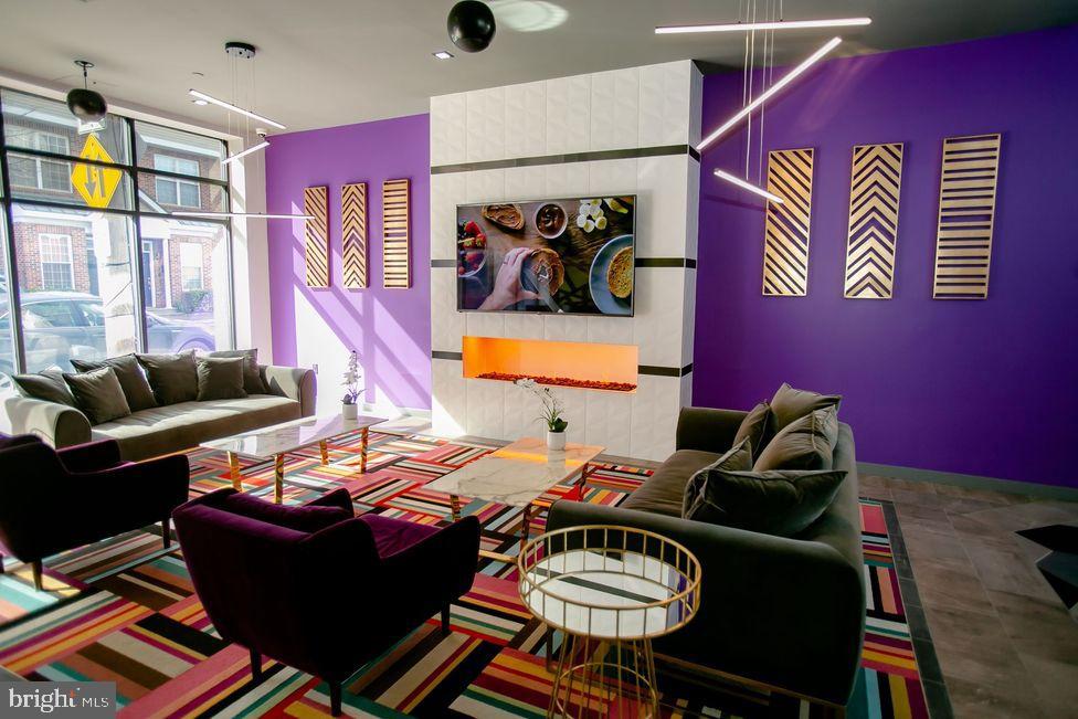 1410 N 31ST STREET 1B-1-221