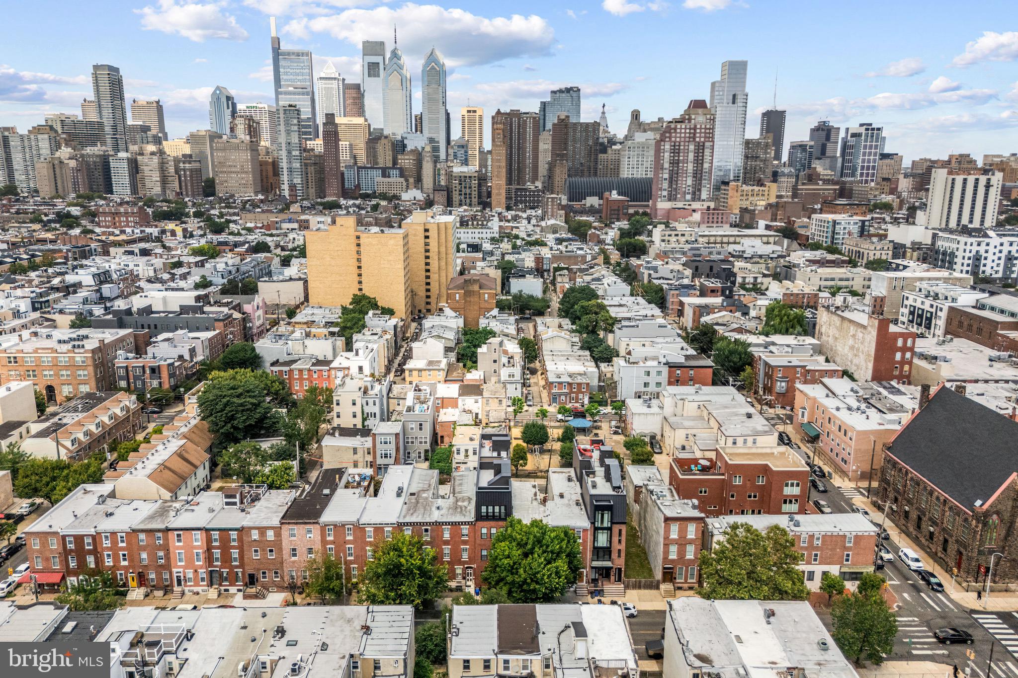 1513 CHRISTIAN STREET 4