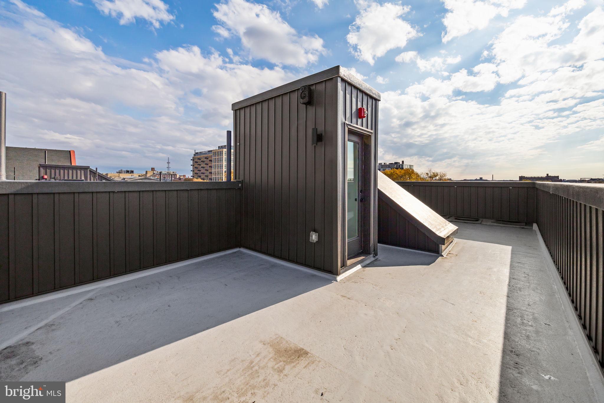 1513 CHRISTIAN STREET 4