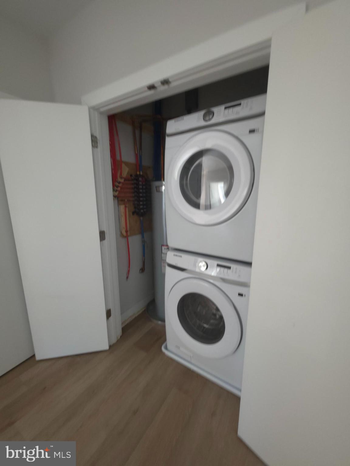 3503 MIDVALE AVENUE 404