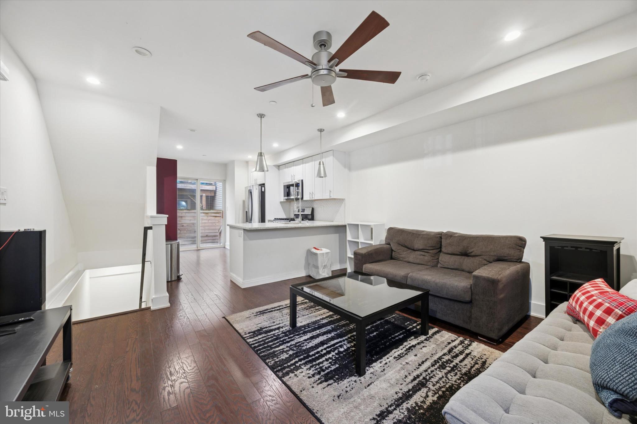 1138 MOUNT VERNON STREET