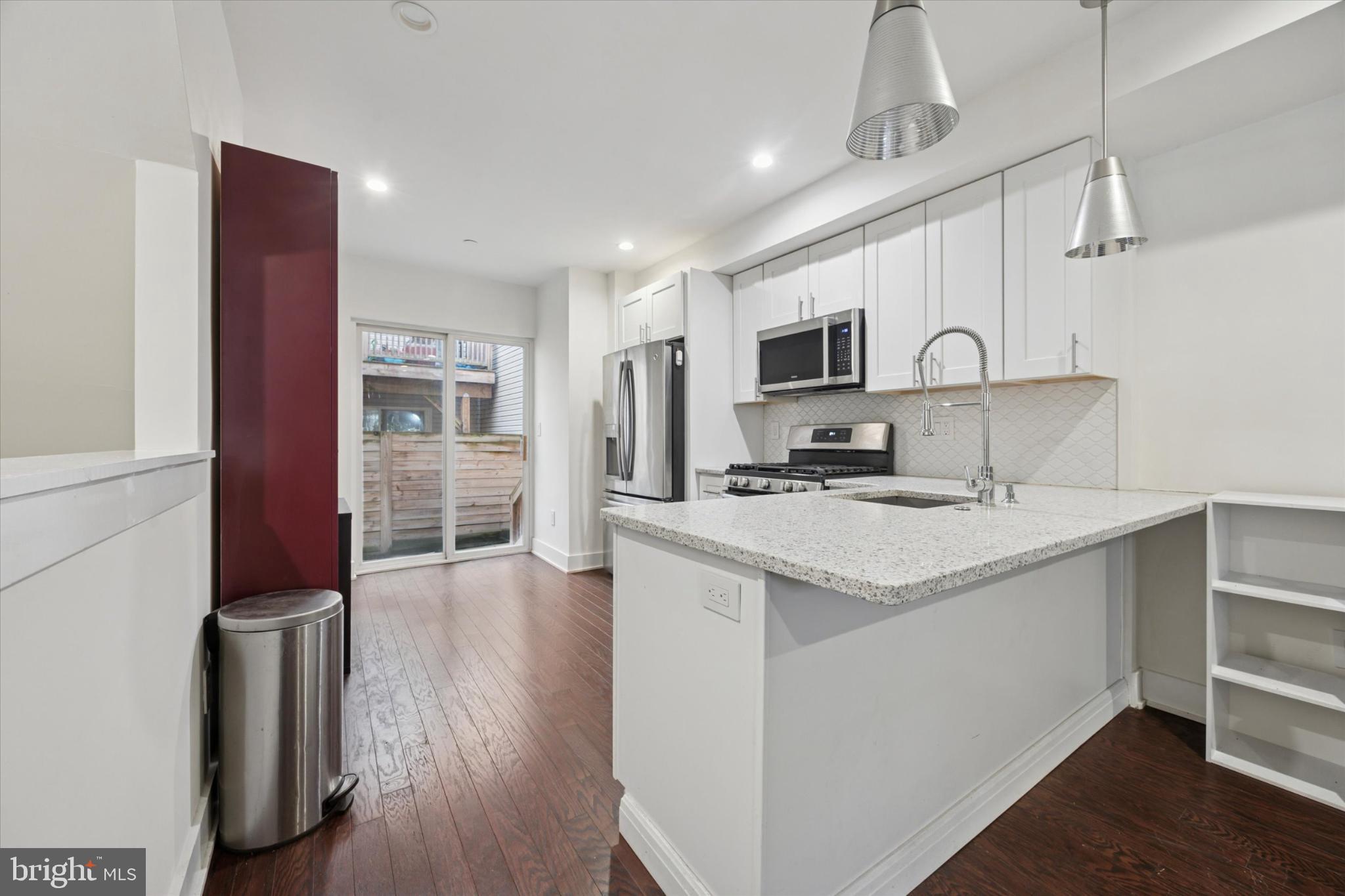 1138 MOUNT VERNON STREET