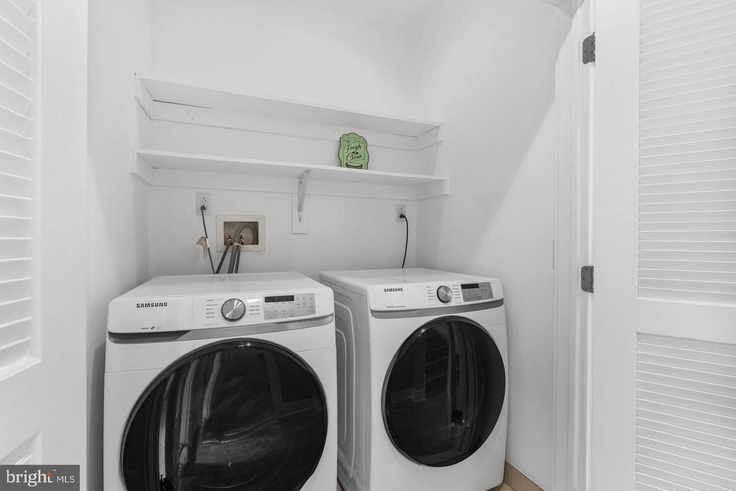 618 N AMERICAN STREET