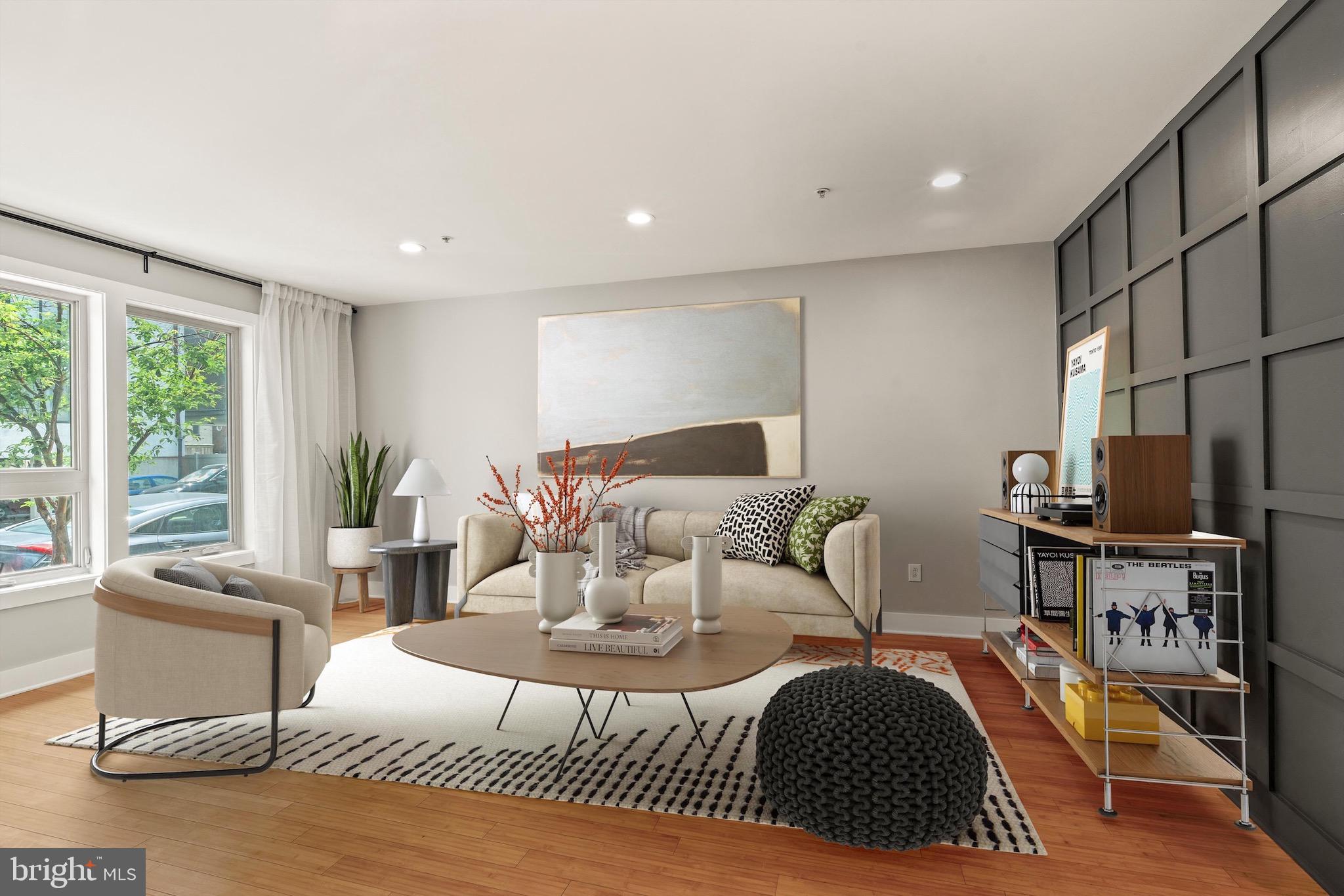 618 N AMERICAN STREET