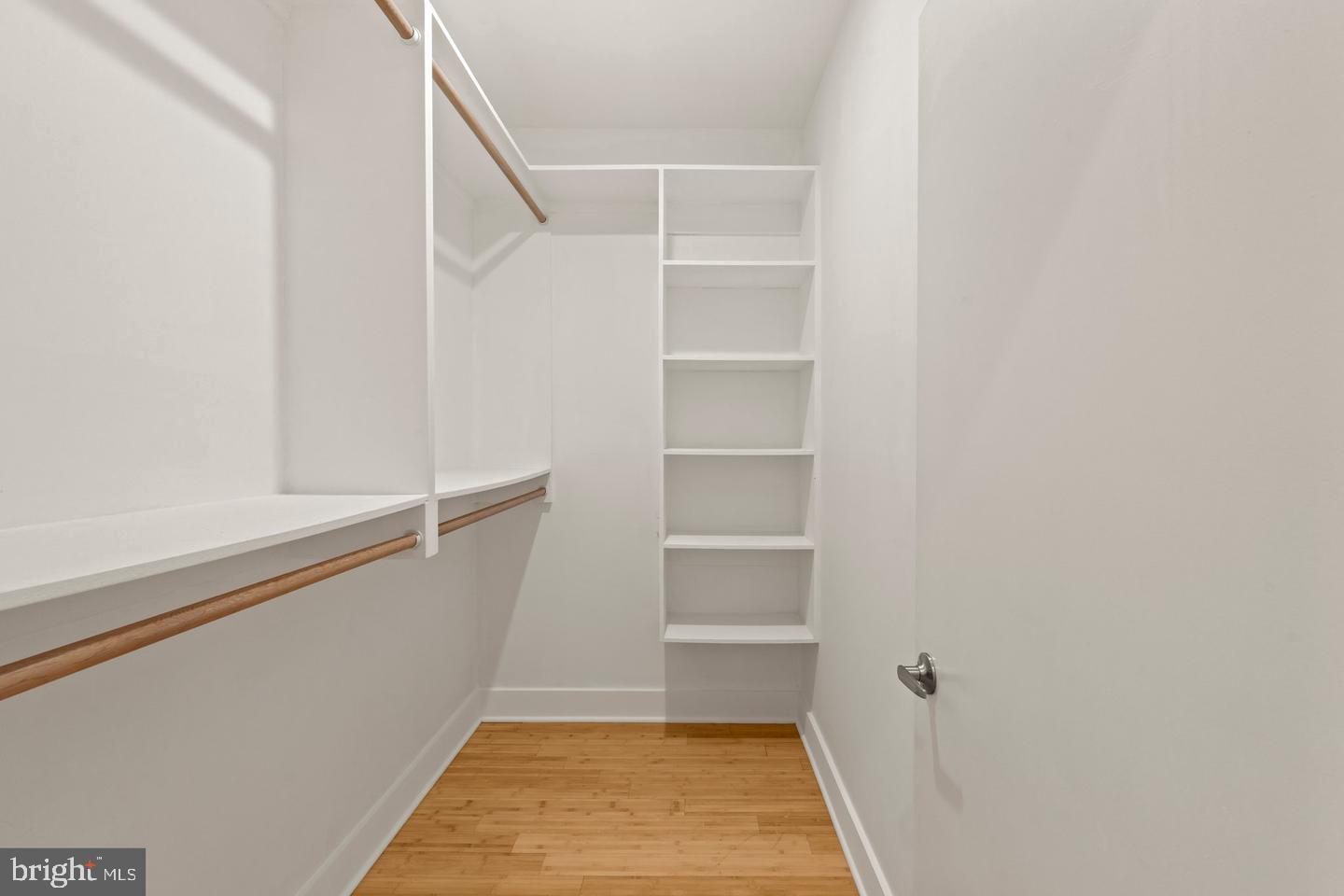 618 N AMERICAN STREET