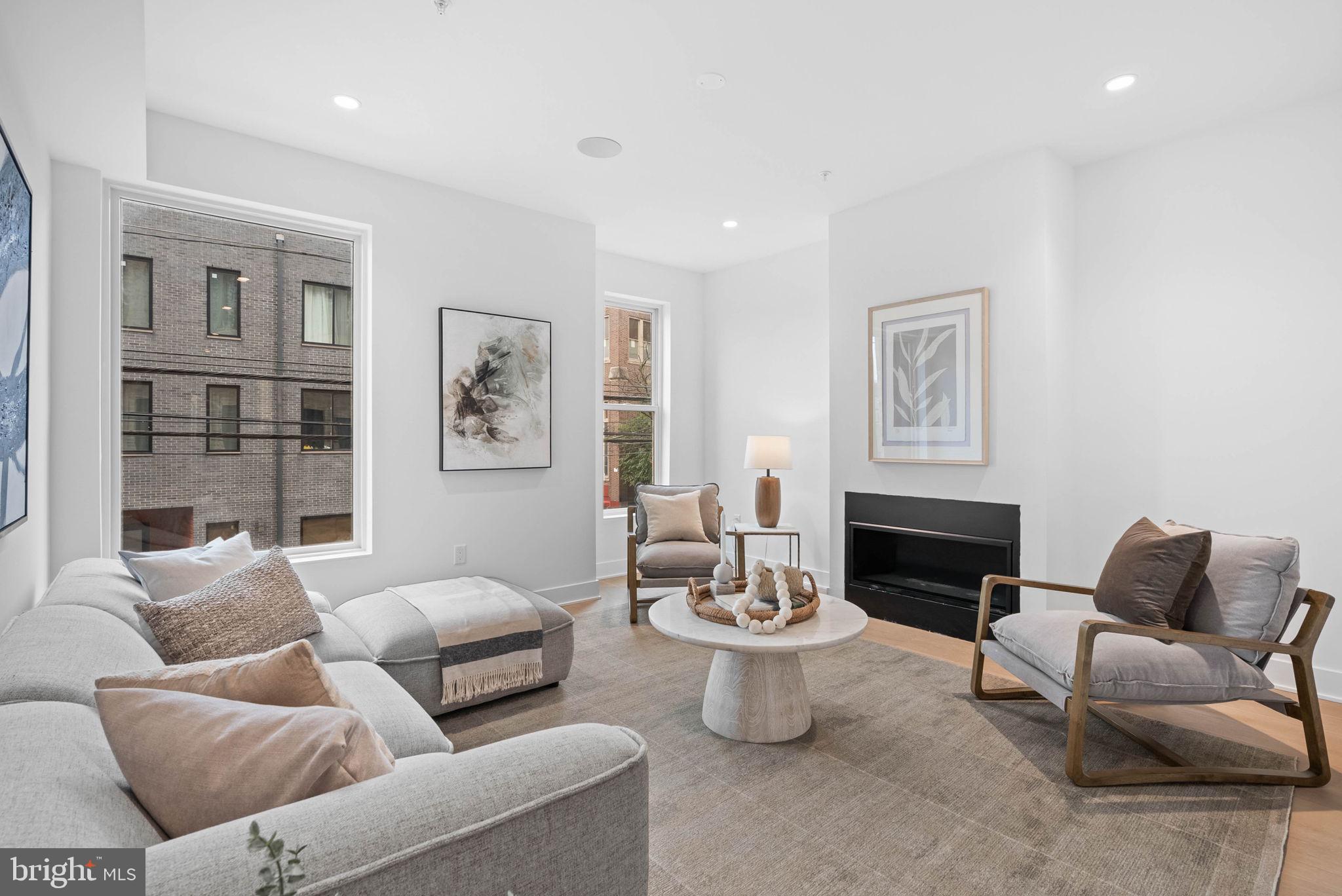 650 FAIRMOUNT AVENUE J2