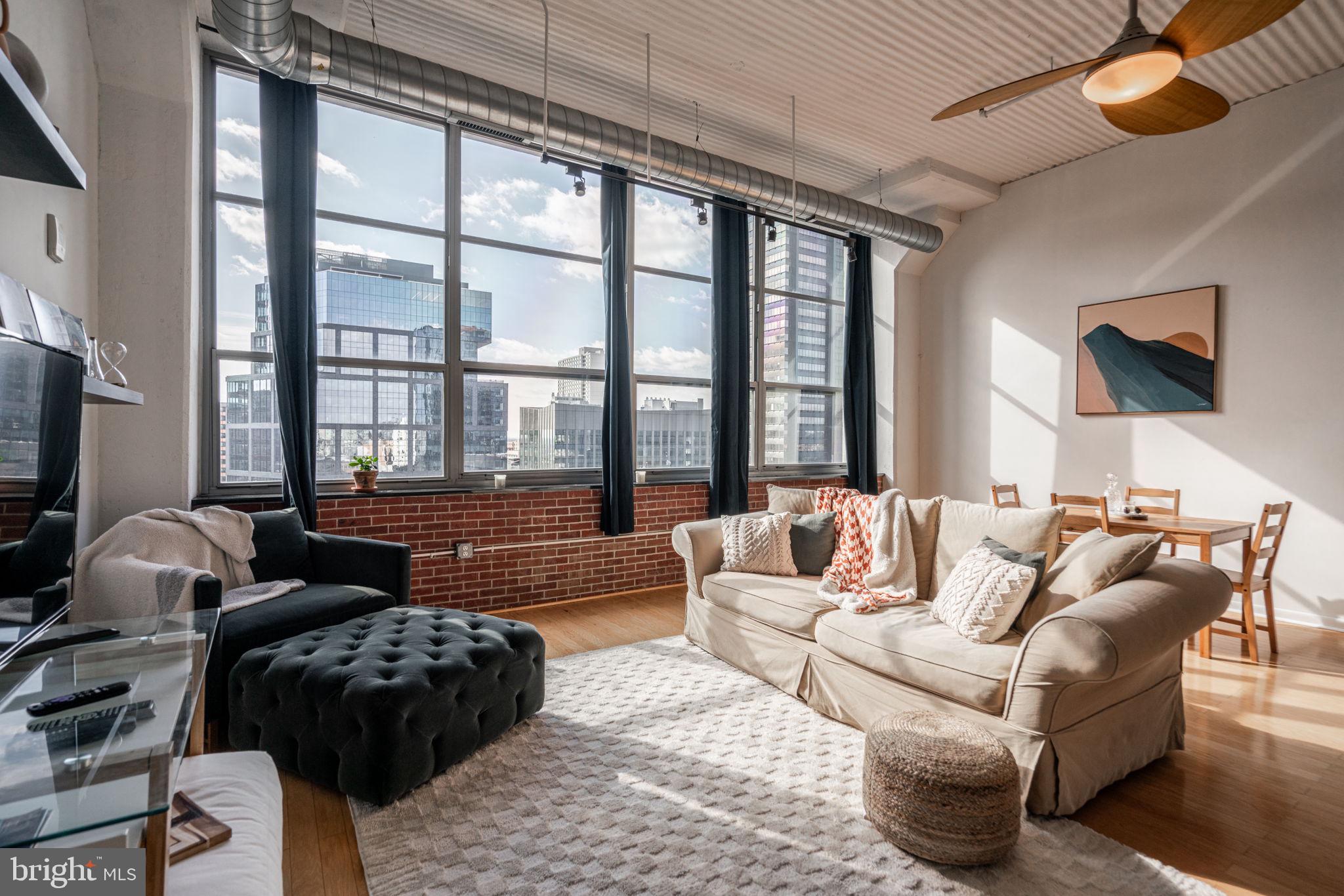 2200 ARCH STREET 28 1011