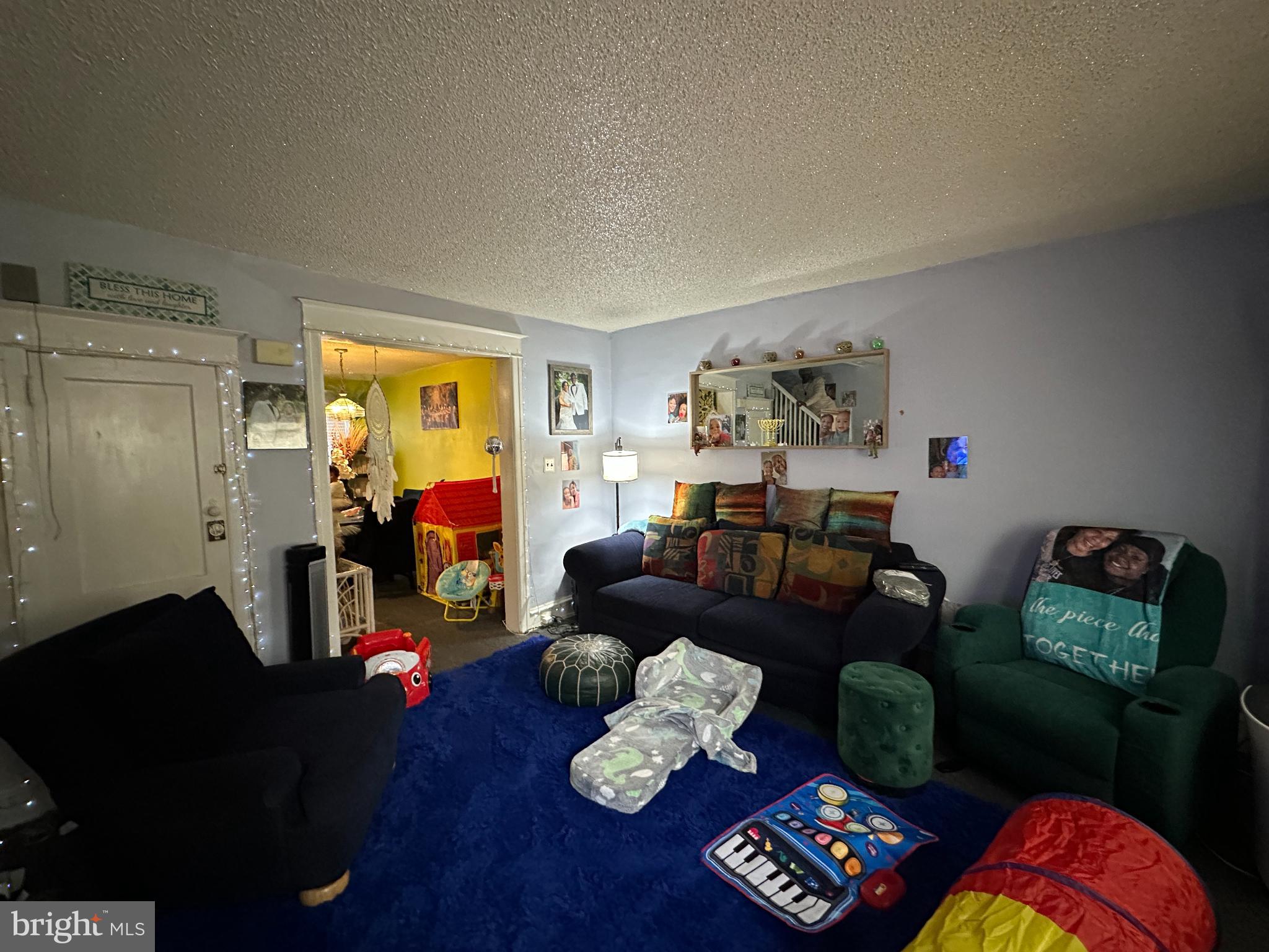 2529 S ASHFORD STREET