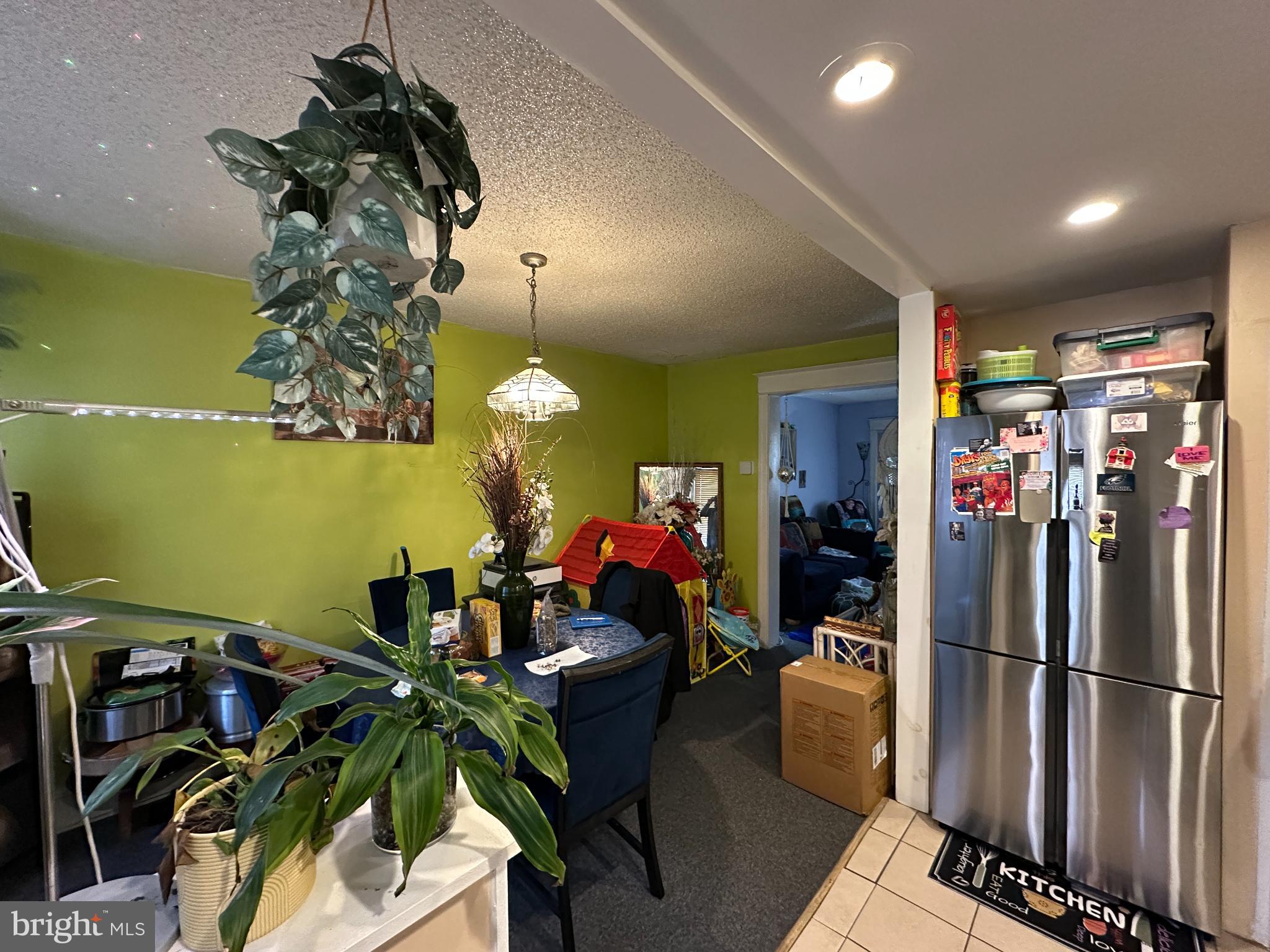 2529 S ASHFORD STREET