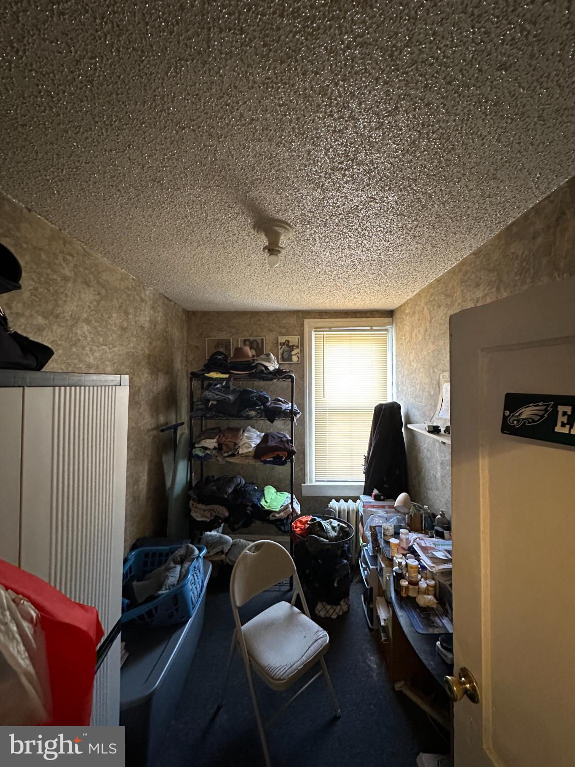 2529 S ASHFORD STREET