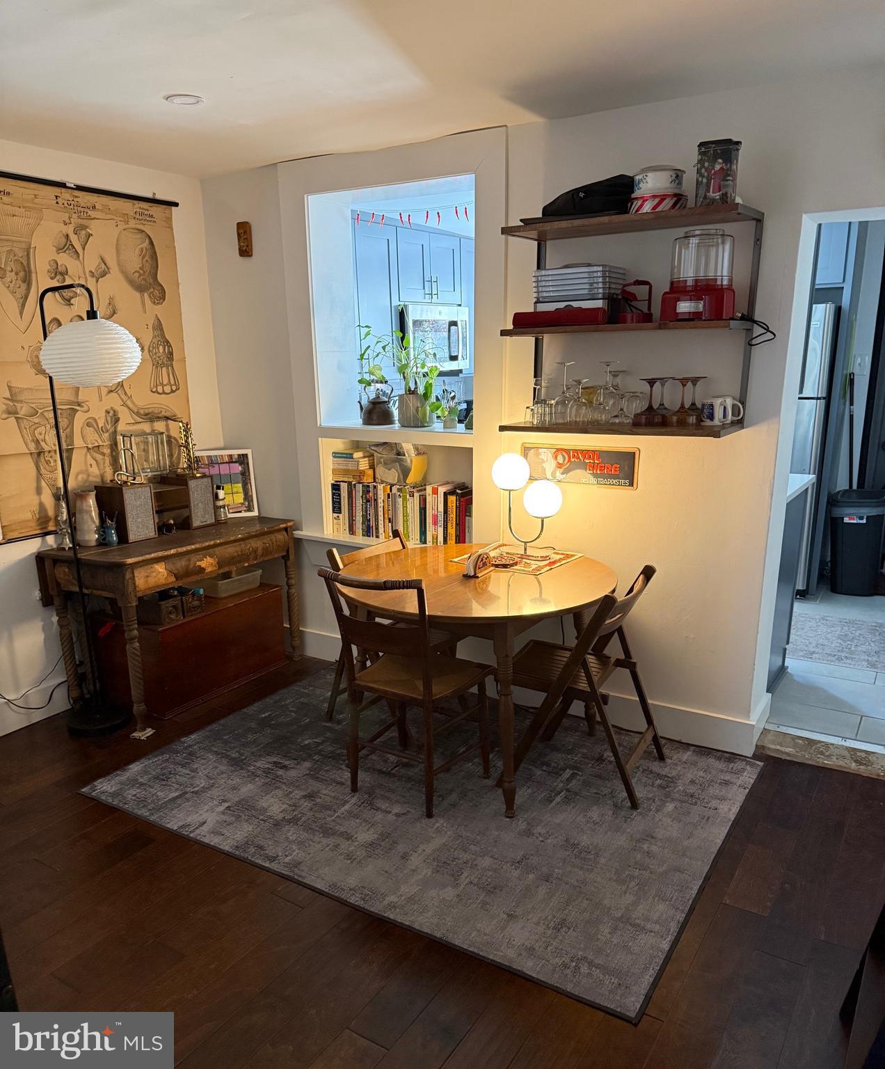 2165 E DAUPHIN STREET