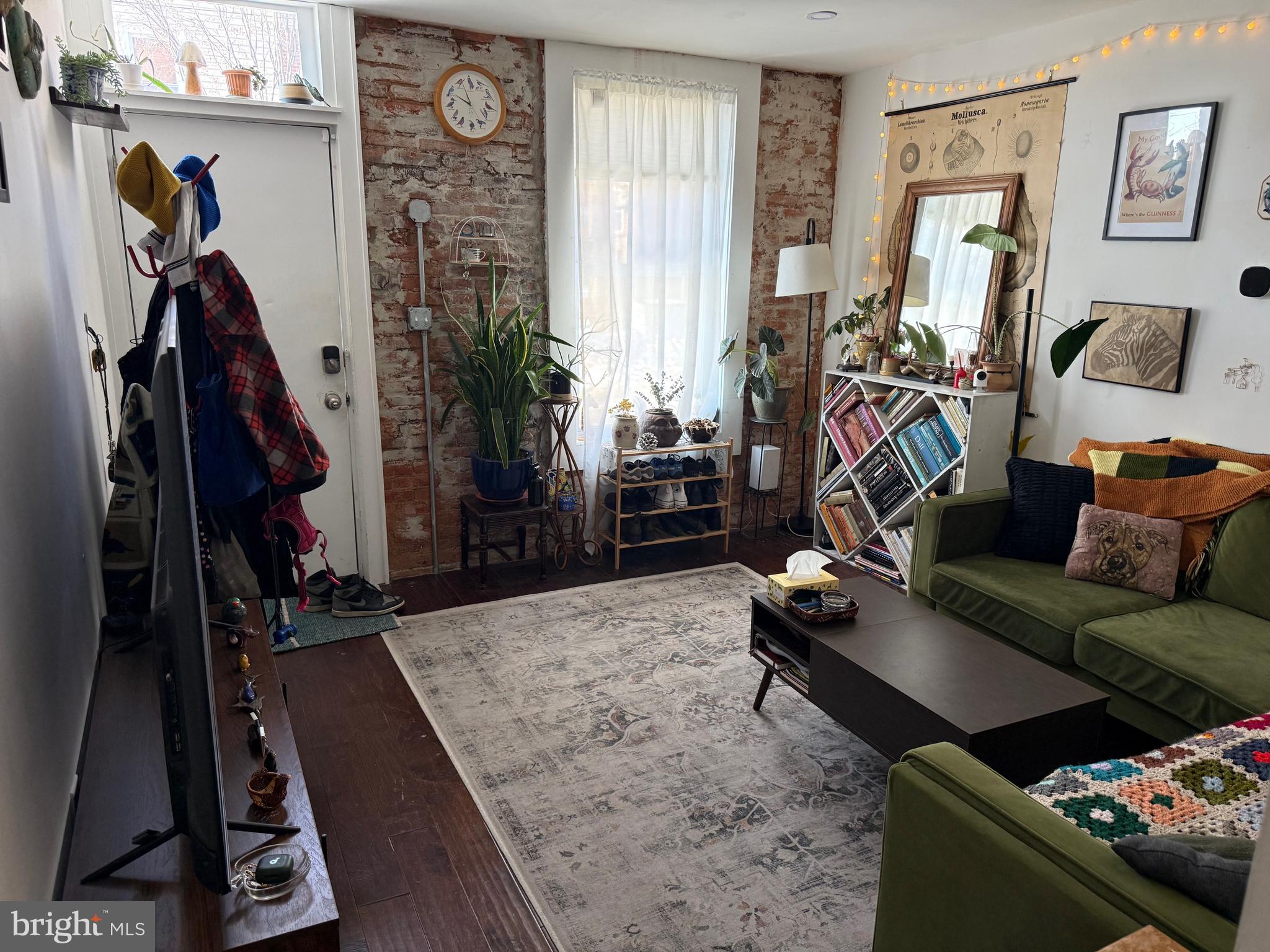 2165 E DAUPHIN STREET